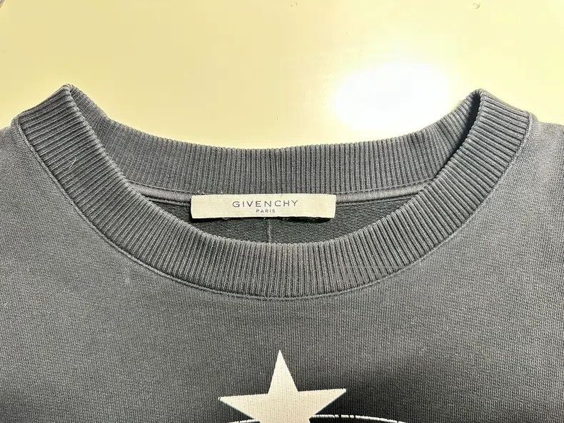 Givenchy Givenchy New Mens Casual Loose Hoodie Sweatshirt Size US XL / EU 56 / 4 - 4 Thumbnail