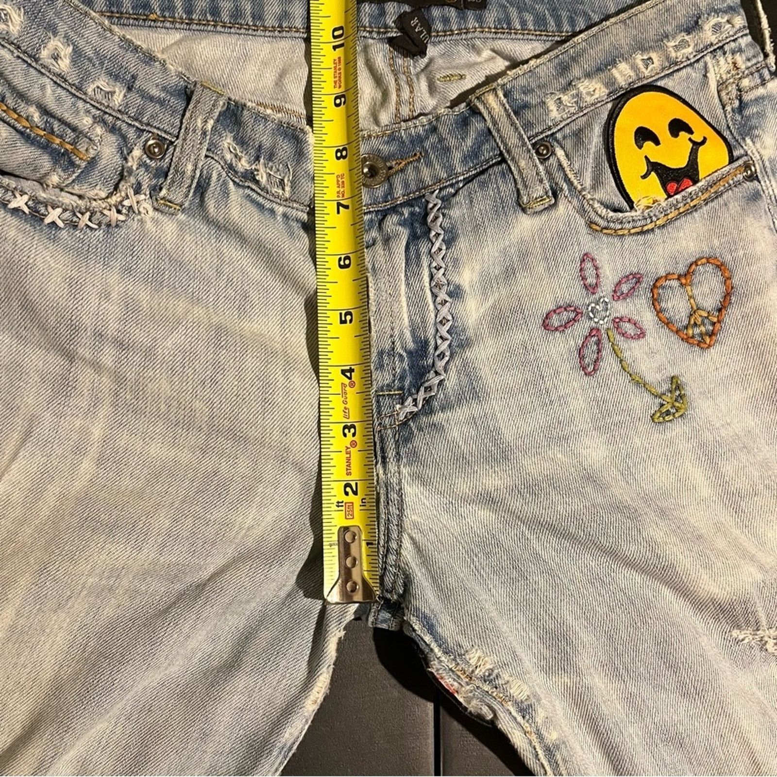 Lucky Brand Lucky Brand Sweet n Low Jeans Sz 6 Light Wash Custom Patches Size 28" / US 6 / IT 42 - 7 Thumbnail