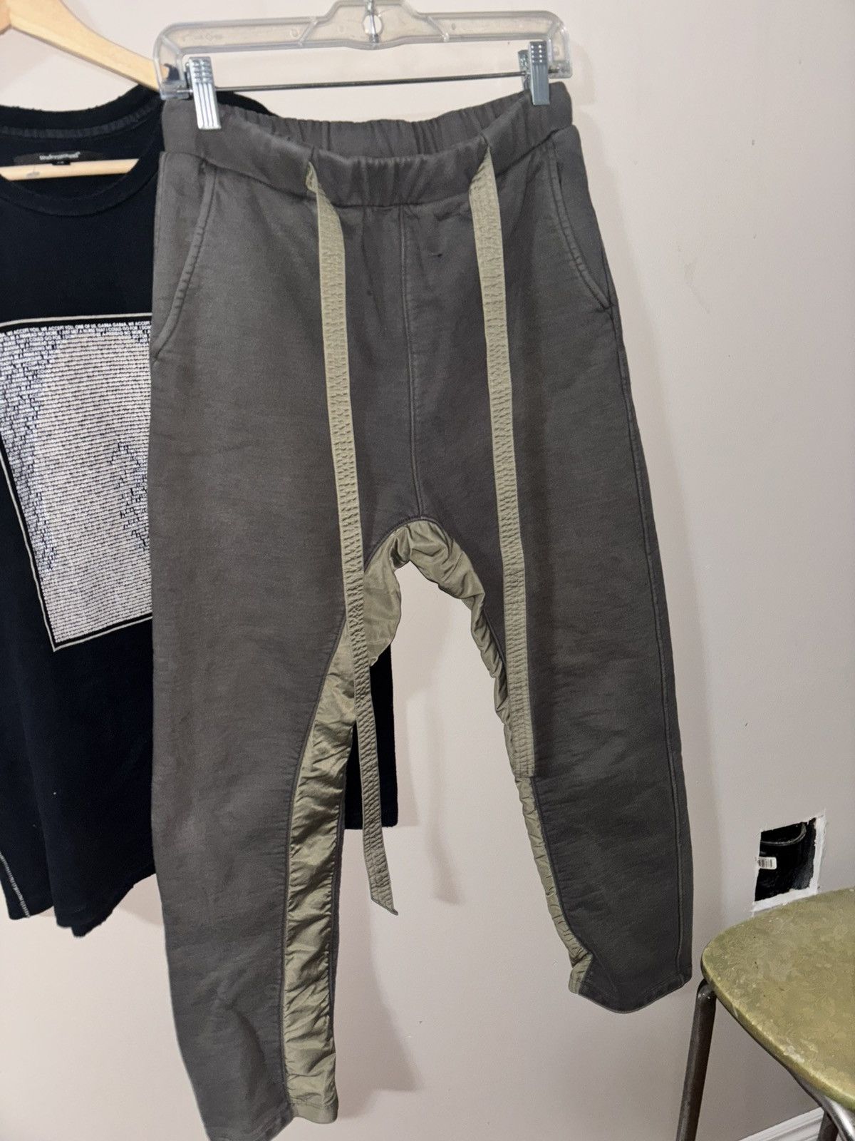 Essentials × Fear of God FEAR OF GOD Flared Sweats Size US 30 / EU 46 - 7 Thumbnail