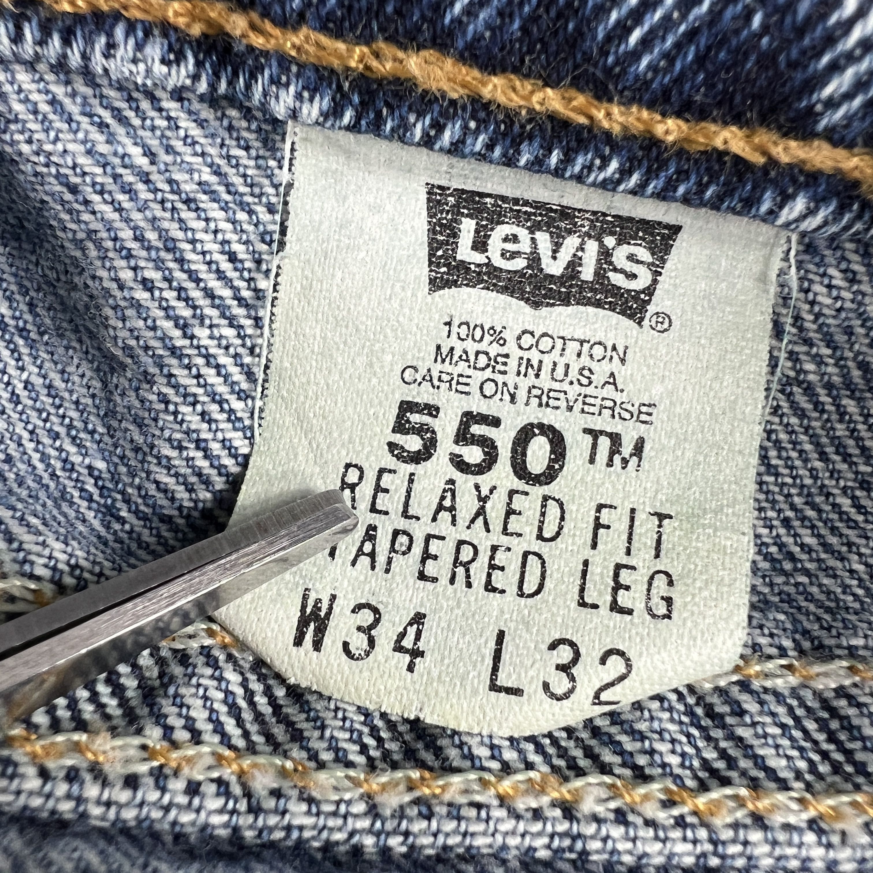 Levi's × Vintage VTG 90s Levi's Jeans 550 Relaxed Blue Faded Denim Orange Tab Size US 33 - 9 Thumbnail