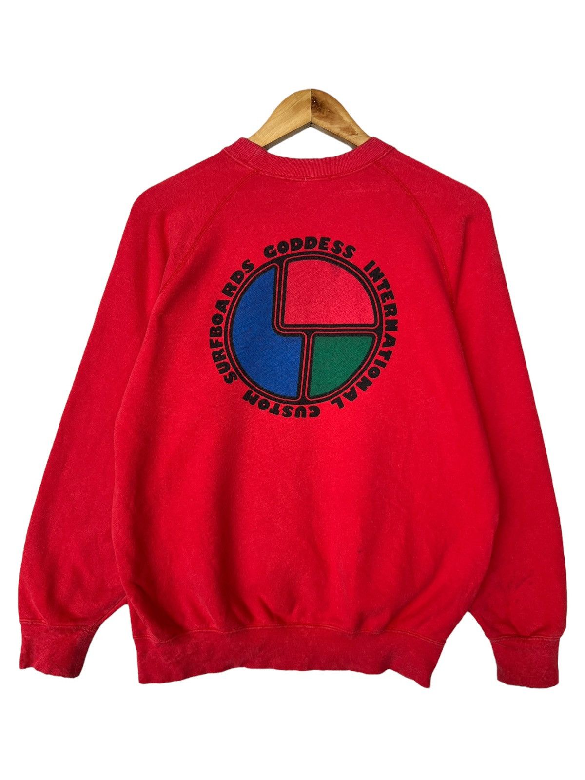 Vintage Vintage Custom Surfboards Goddess International Sweatshirt Size US S / EU 44-46 / 1 - 1 Thumbnail
