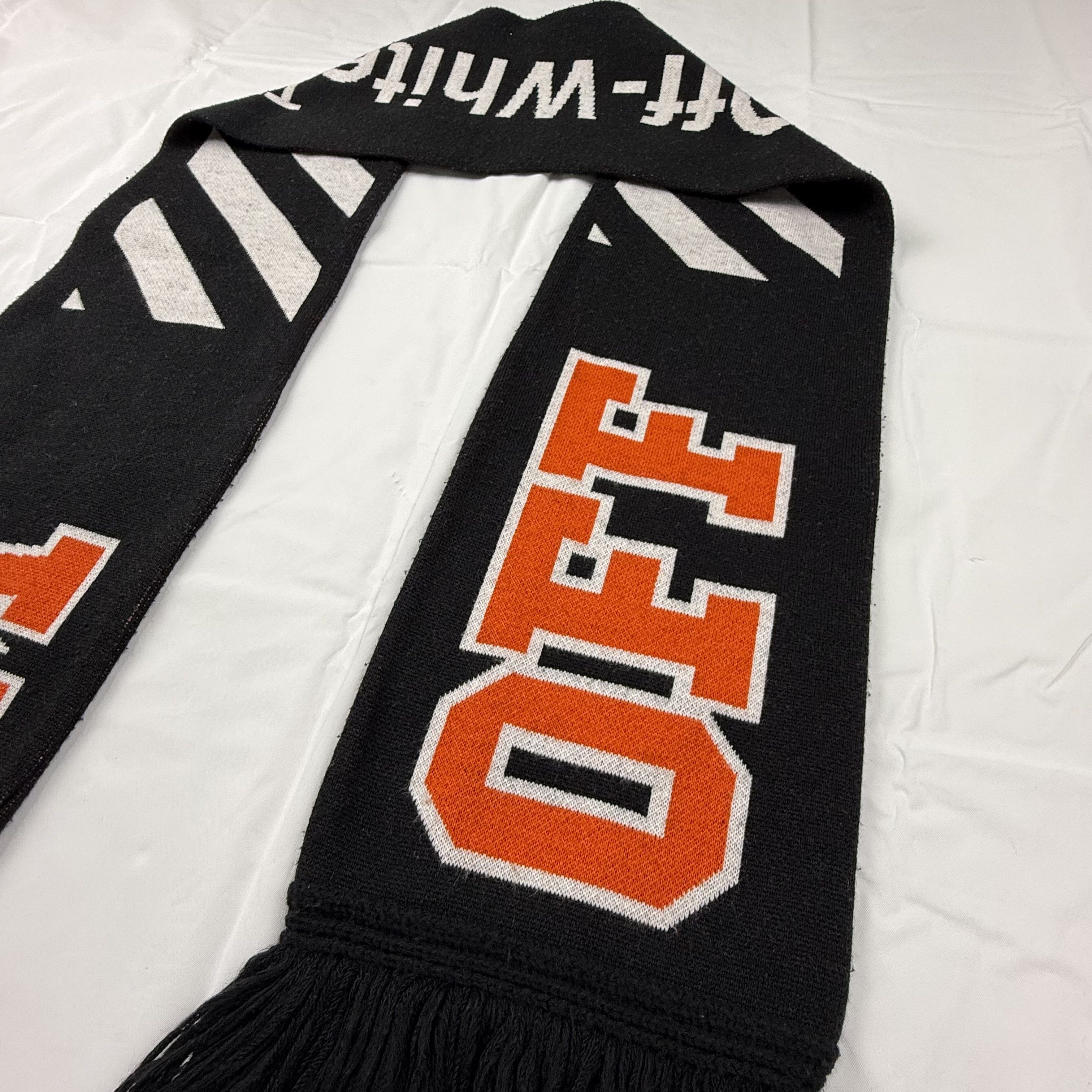Off-White Off-White Virgil Abloh Scarf Diagonal Stripes Varsity Logo Size ONE SIZE - 2 Thumbnail