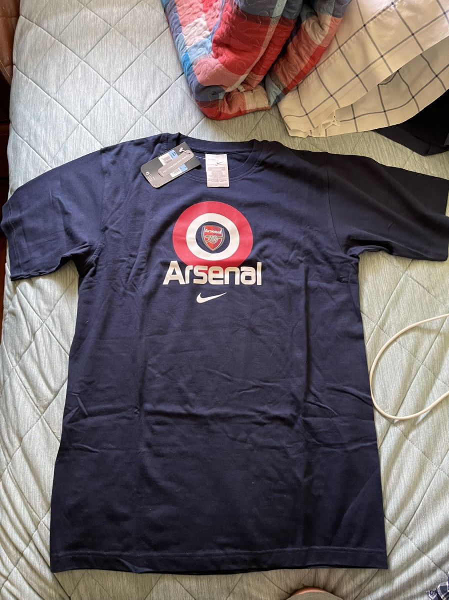 Nike VINTAGE ARSENAL NIKE T SHIRT 2005 Size US M / EU 48-50 / 2 - 1 Thumbnail