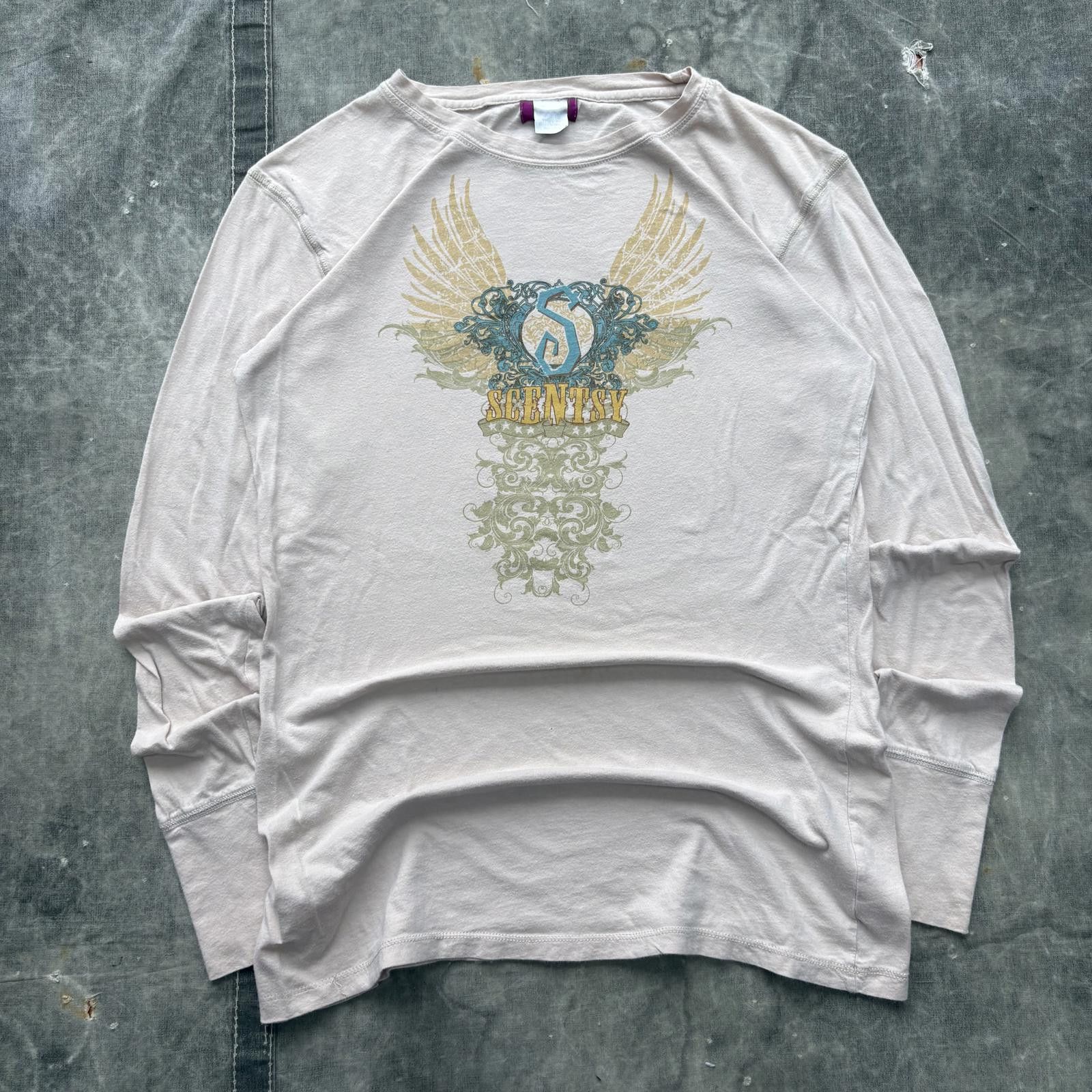 Vintage Vintage Y2K Scentsy Affliction Style Wings Grunge Shirt Size M / US 6-8 / IT 42-44 - 1 Thumbnail