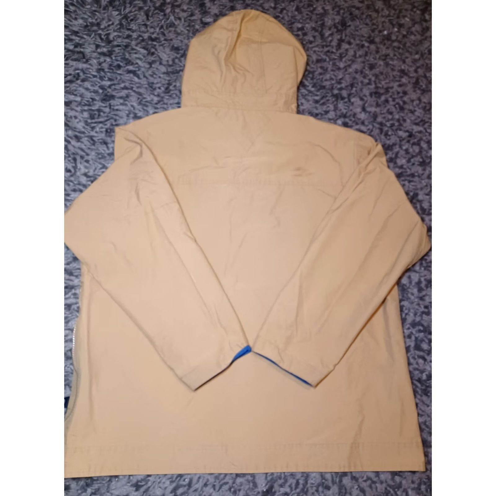 Tommy Hilfiger VINTAGE Tommy Hilfiger Windbreaker Jacket Beige Medium Mens 90s 80s Pullover Nylon 25in 29in Ther Styling Size US M / EU 48-50 / 2 - 6 Thumbnail