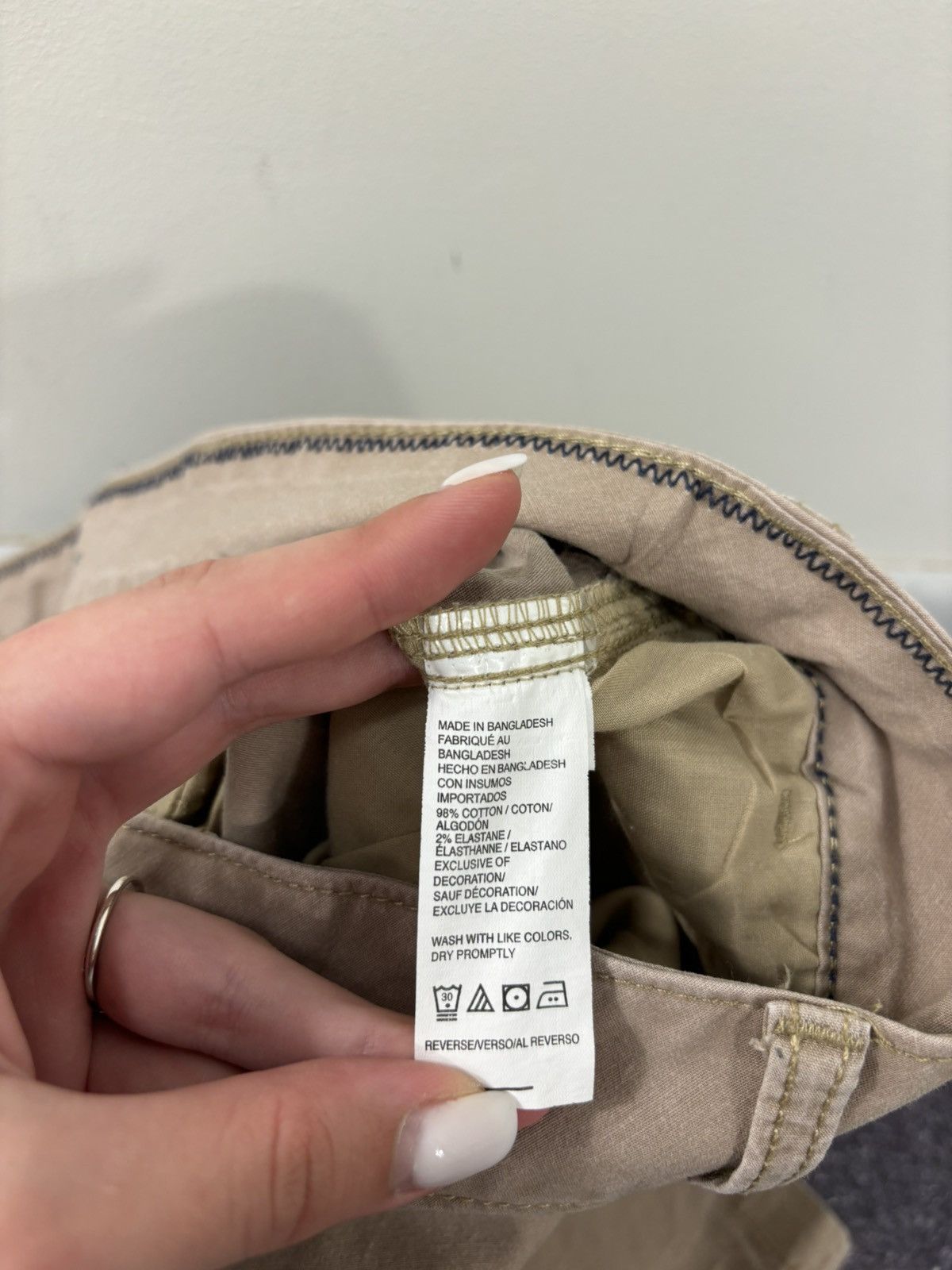 Izod IZOD Saltwater Y2K Utility Military Style Hype Cargo Shorts Size US 38 / EU 54 - 11 Thumbnail