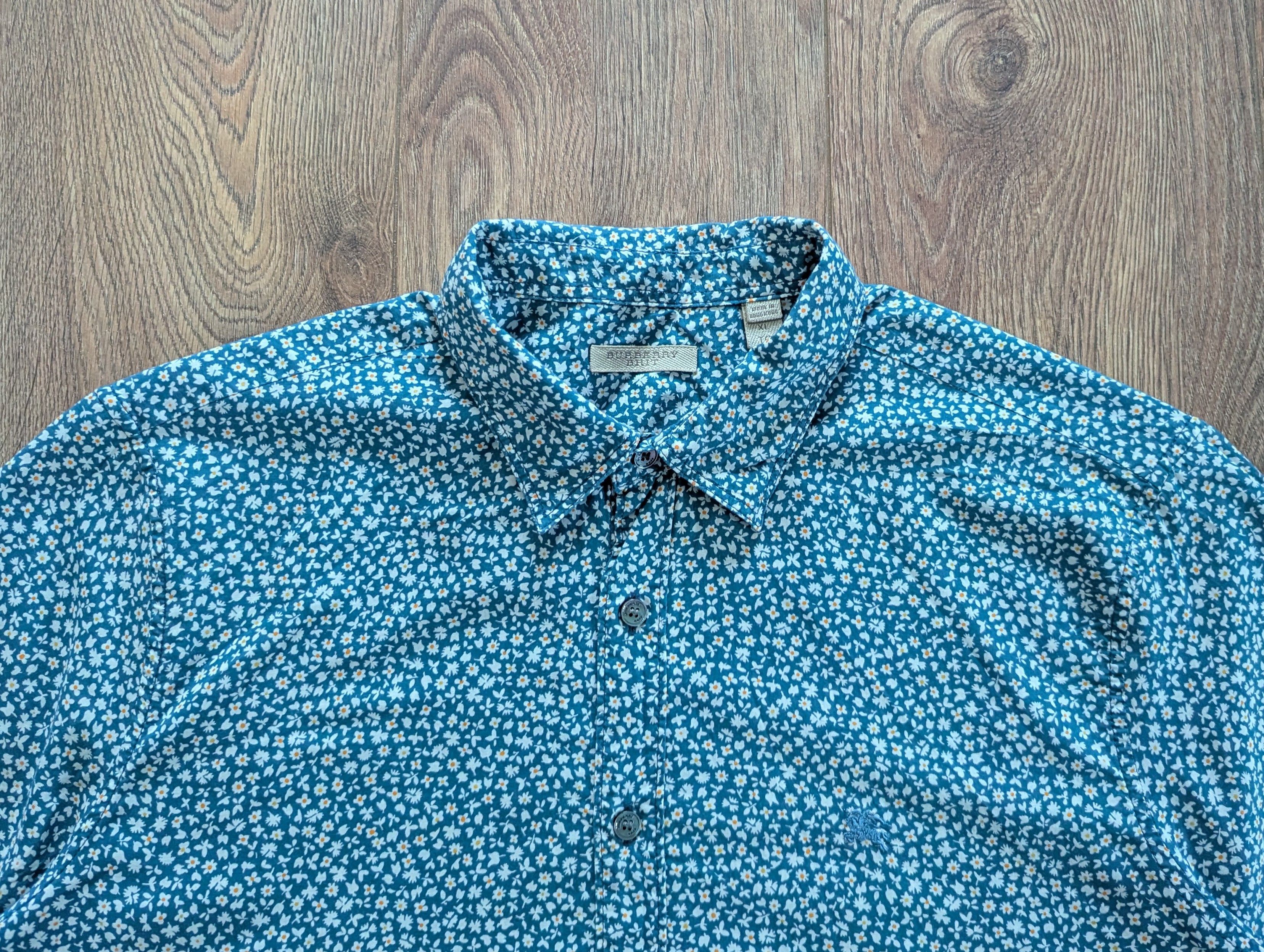 Burberry BURBERRY Brit Blue Cotton Floral Printed Short Sleeve Shirt Size US XL / EU 56 / 4 - 2 Thumbnail