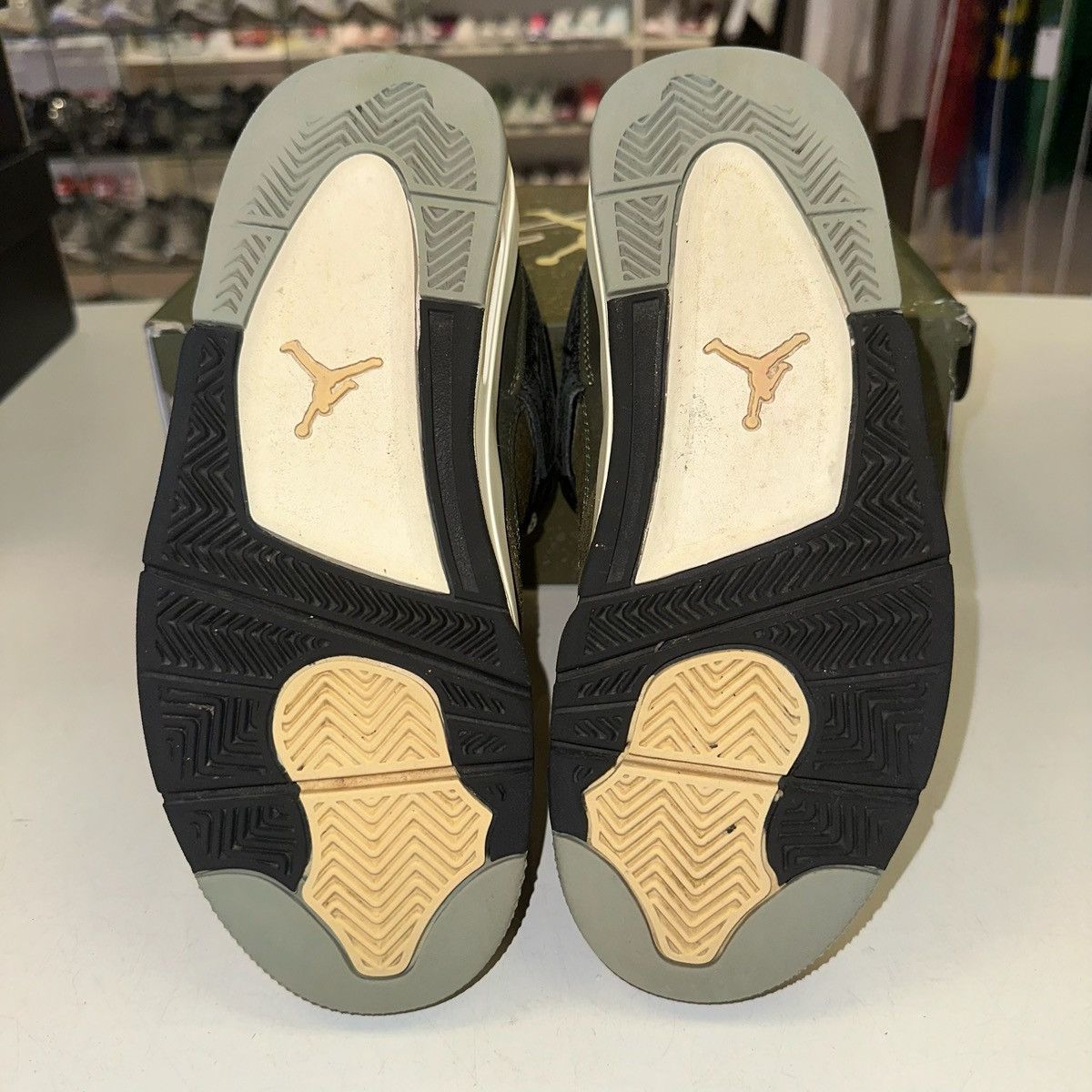Jordan Brand × Nike Size 6Y (7.5W) - Jordan 4 Craft Olive SE - FB9928-200 Size US 7.5 / IT 37.5 - 5 Thumbnail