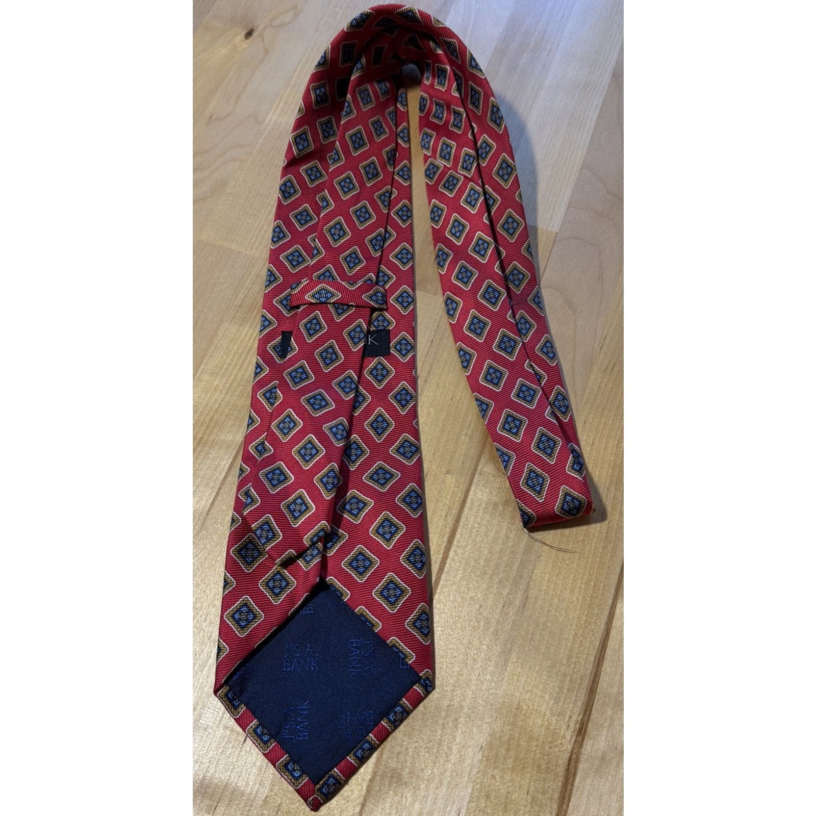Jos. A. Bank Jos. A Bank RedBlue Gold Geometric Necktie Made in Italy Size ONE SIZE - 4 Thumbnail