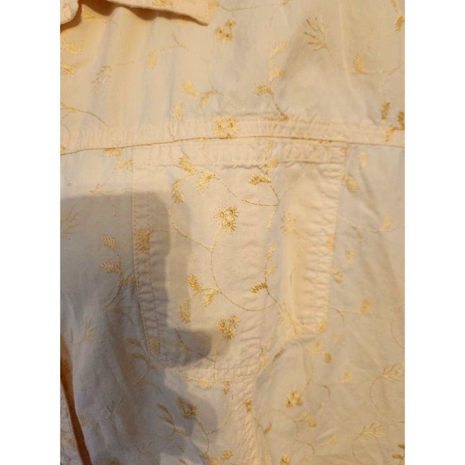 Vintage Bobbie Brooks Woman Yellow Floral Embroidered Short Sleeve Camp Shirt 26 28 Size 4XL / US 24-26 - 4 Thumbnail