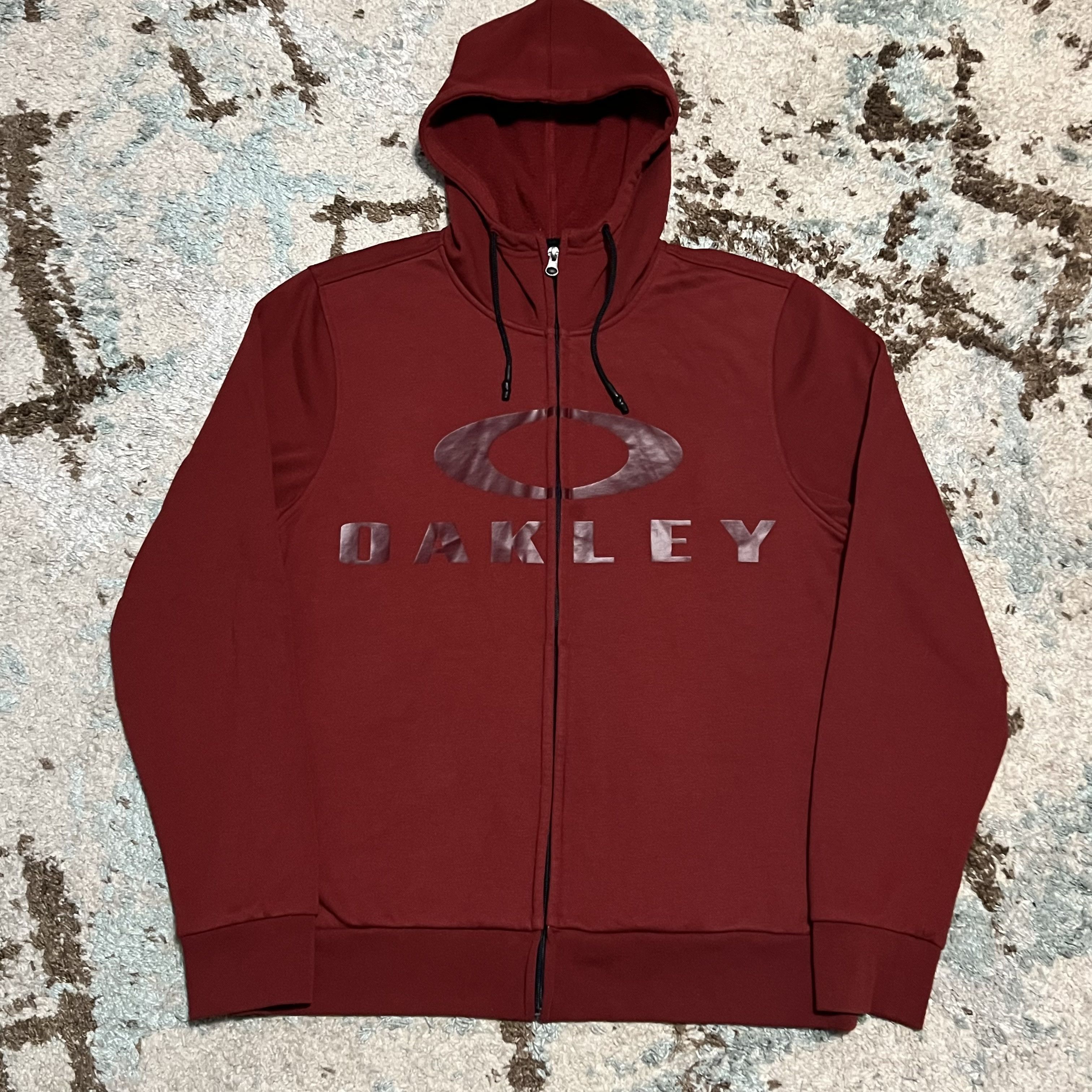 Oakley Oakley Performance Fit Full Zip Hoodie Size XL Red Big Logo Size US XL / EU 56 / 4 - 1 Thumbnail