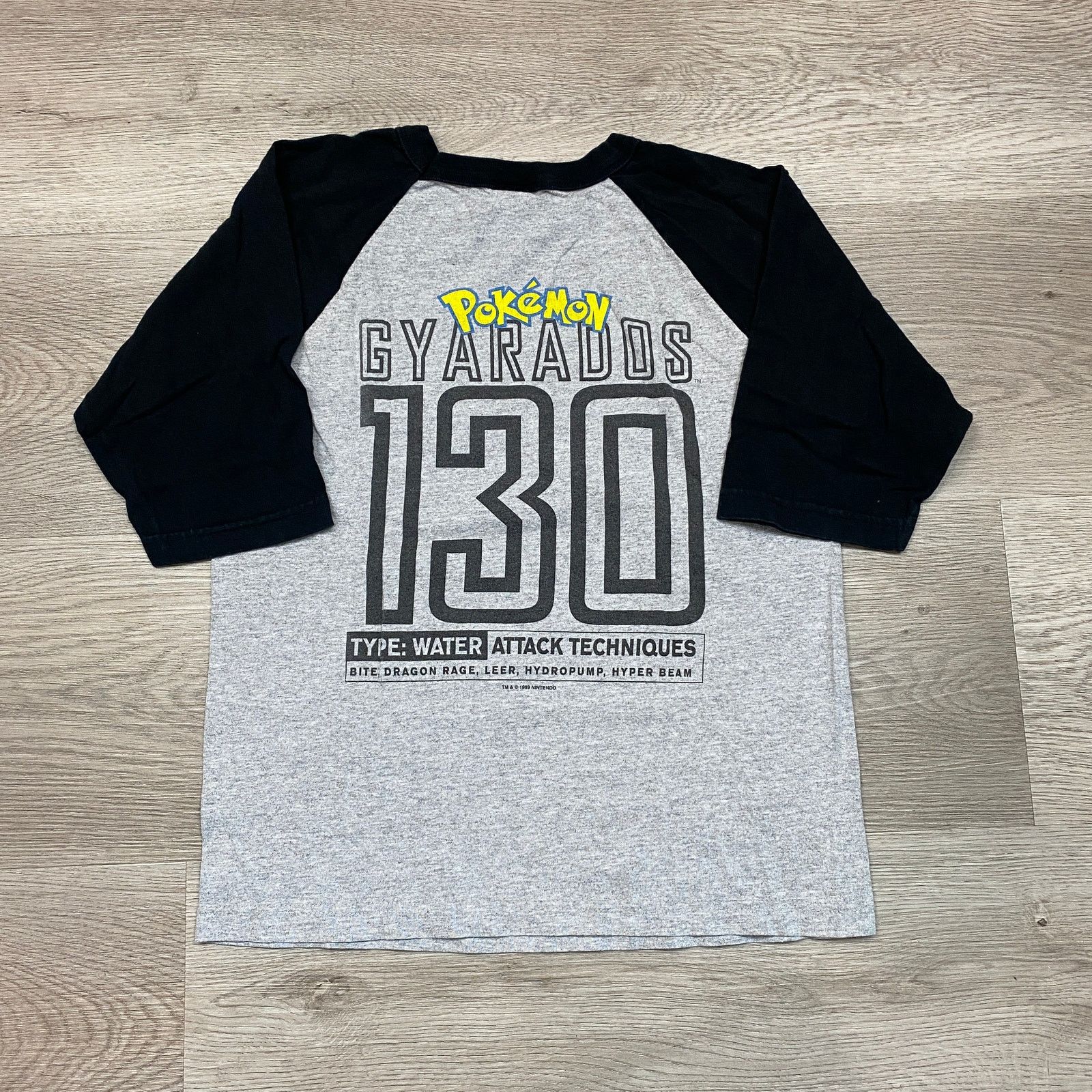 Pokemon × Vintage VTG 1999 Pokemon Gyarados 130 Raglan Baseball Shirt Medium Size US XXS / EU 40 - 4 Thumbnail
