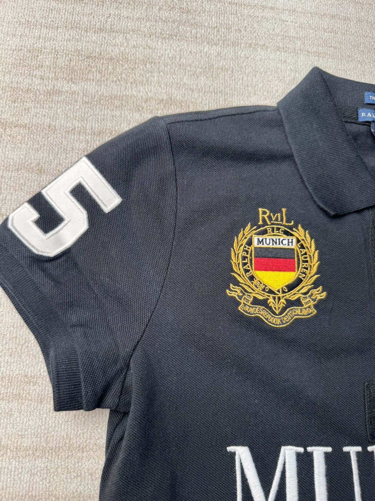 Polo Ralph Lauren Munich polo Size M / US 6-8 / IT 42-44 - 3 Thumbnail