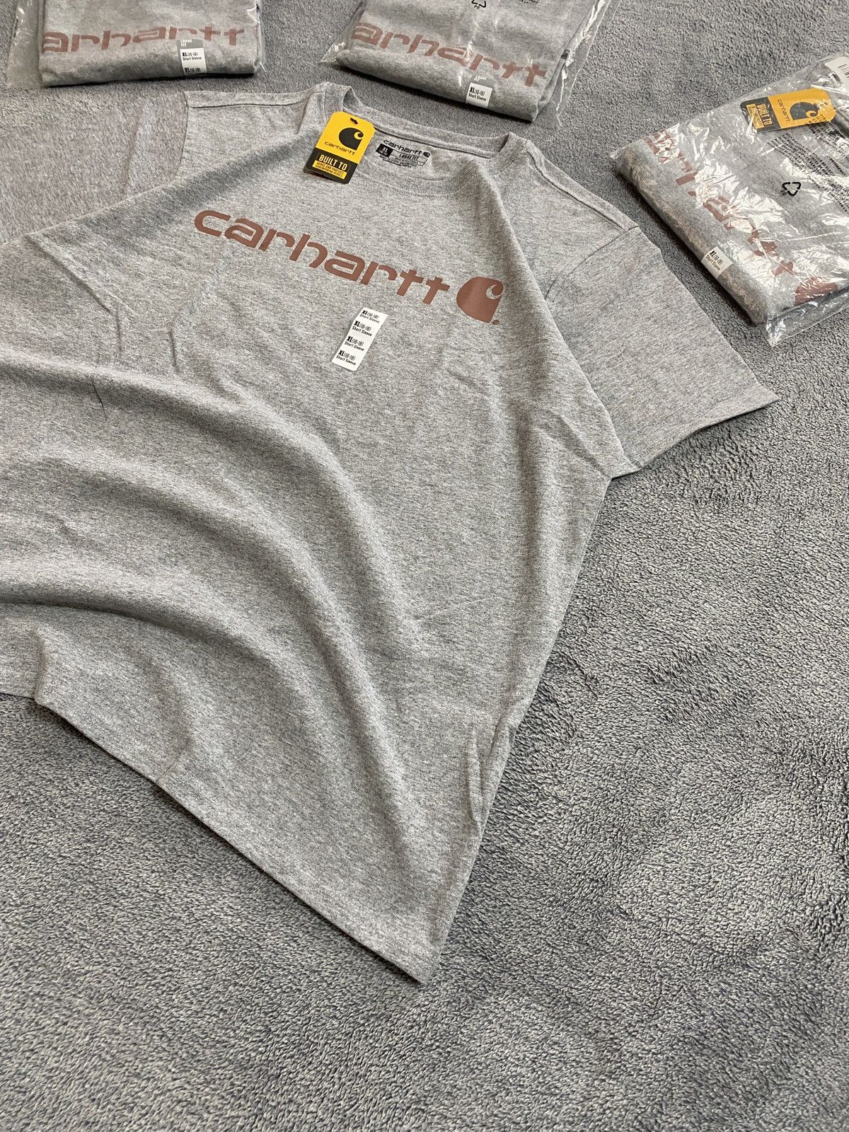 Carhartt Vintage Carhartt t shirt brown logo Y2k japanese style Size US XL / EU 56 / 4 - 3 Thumbnail
