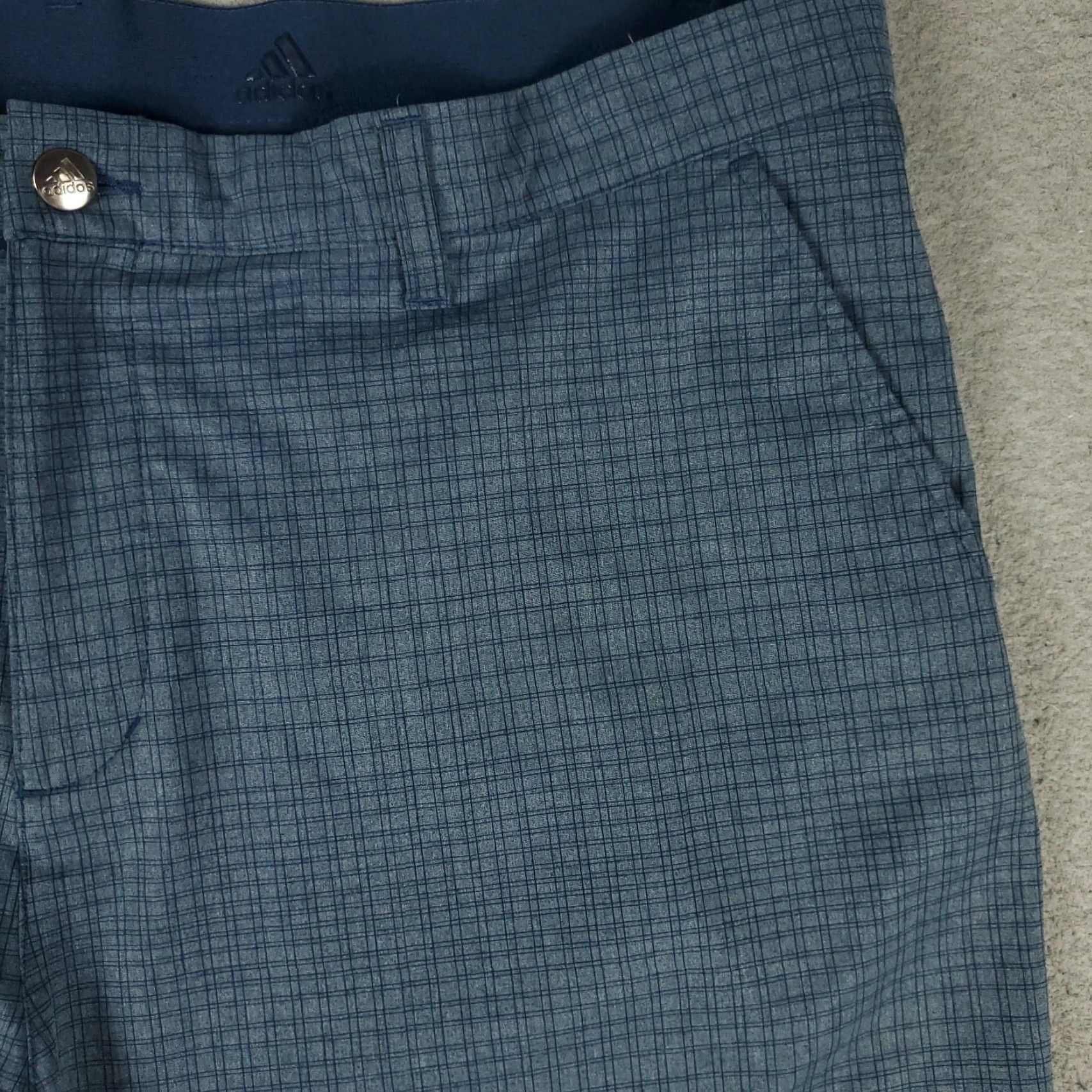 Adidas Adidas Shorts Mens 40 Blue Plaid Golf Casual Flat Front Chino Pocket Slash Pocket Regular Rise Mid 10-12in Zip Size US 40 / EU 56 - 3 Thumbnail