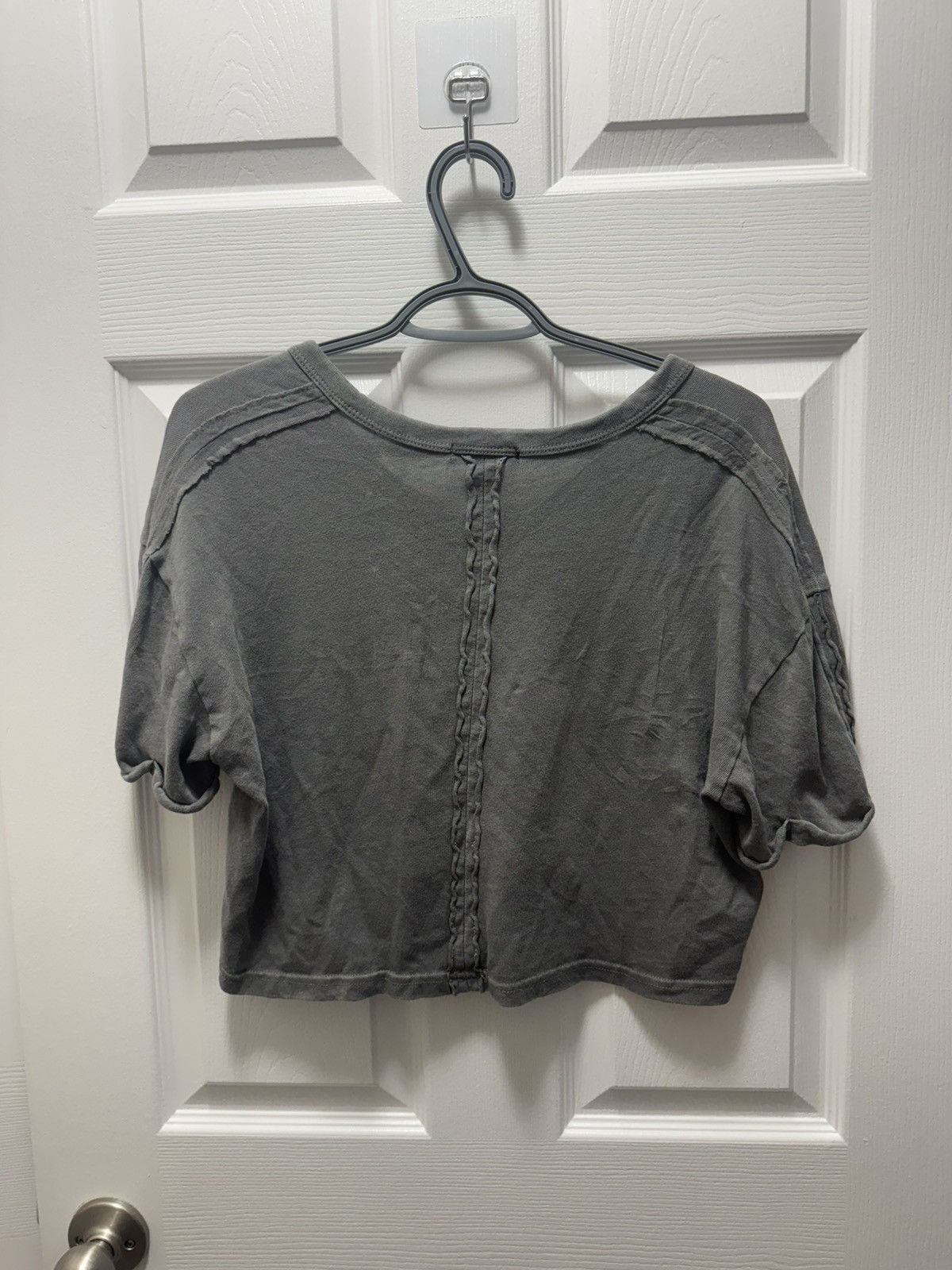Forever 21 Forever 21 Grey Middle Stitch Cropped Top Rick Owens Style Size US M / EU 48-50 / 2 - 3 Thumbnail