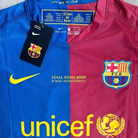 Nike Barcelona Soccer Jersey Lionel Messi #10 Retro Final UCL 200 Size US M / EU 48-50 / 2 - 13 Thumbnail