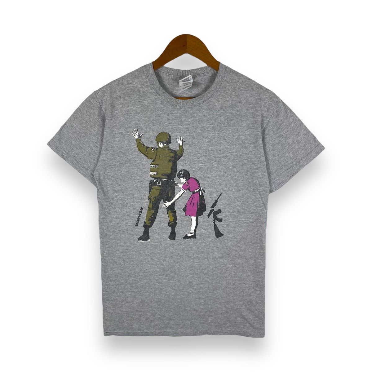 Vintage 00's BANKSY A Girl Frisking A Soldier Street Art Tee