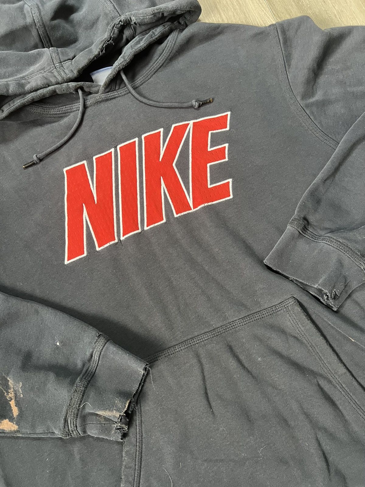 Nike Vintage Y2K Distressed Nike Spellout Faded Hoodie Sweatshirt Size US XL / EU 56 / 4 - 2 Thumbnail