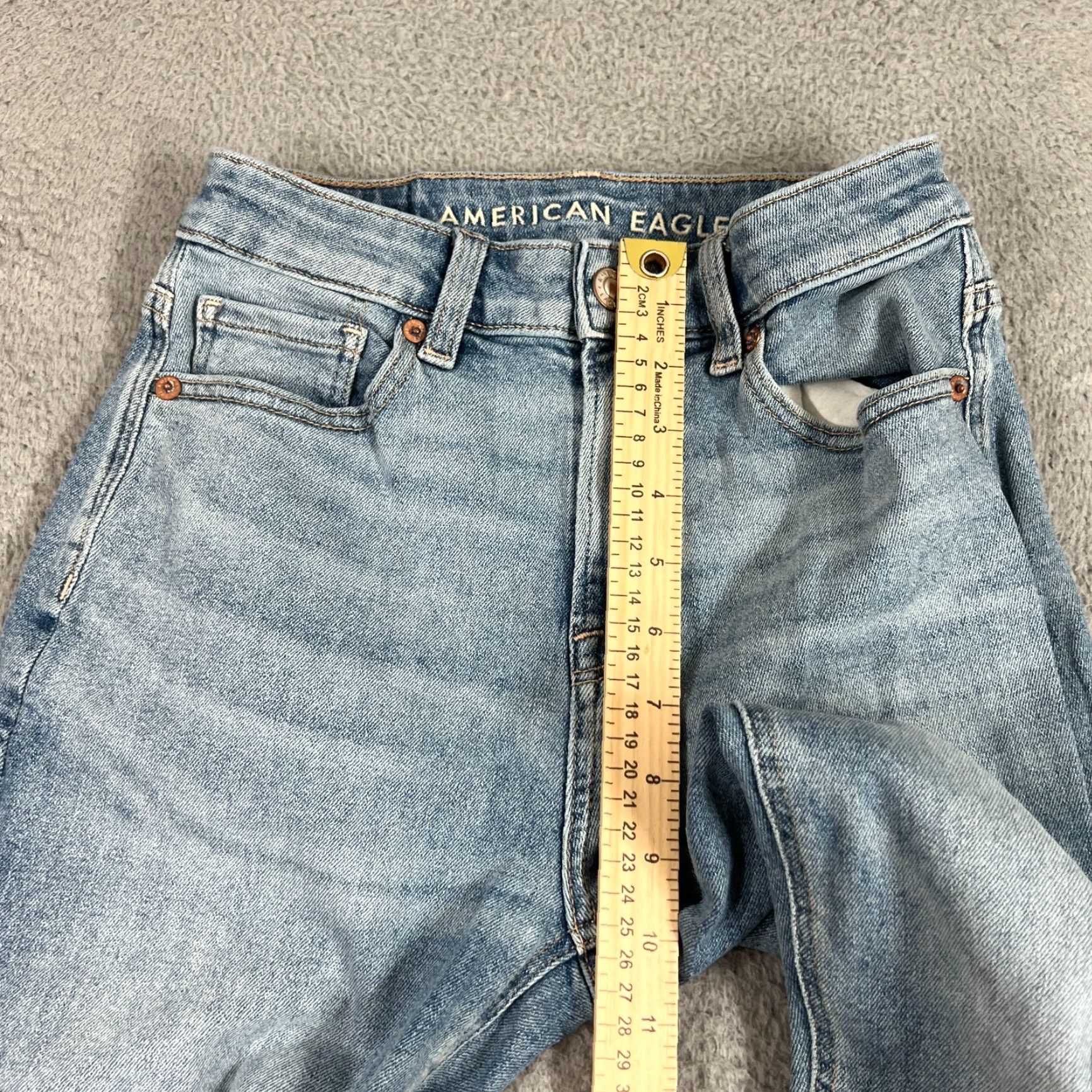American Eagle Outfitters VINTAGE American Eagle Outfitters Jeans Womens Regular Size 00 Short Light Wash Stretch Mid Rise Blue 25 in Inseam Boys/Girls? Size 24" / US 00 / IT 34 - 3 Thumbnail