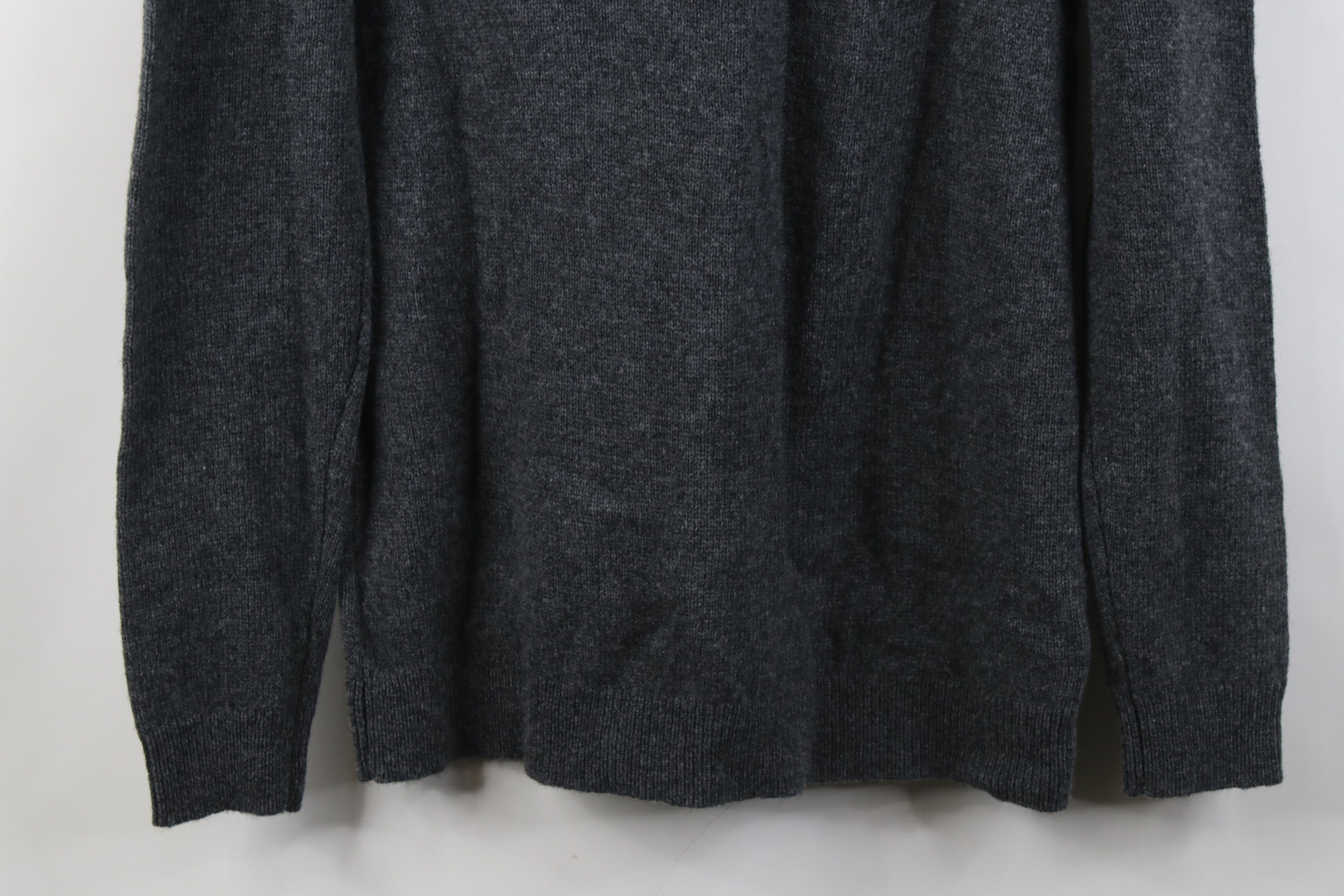 Vintage WoolOvers Wool Overs Wool Knit V-Neck Sweater Heather Gray Size US S / EU 44-46 / 1 - 9 Thumbnail