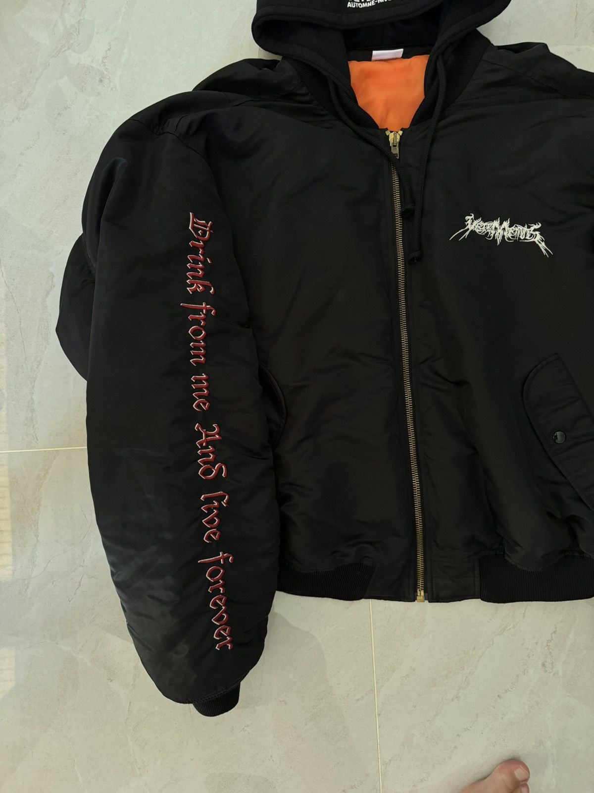 Vetements *HOMME* VETEMENTS AW16 TFD BOMBER Size US XS / EU 42 / 0 - 11 Thumbnail