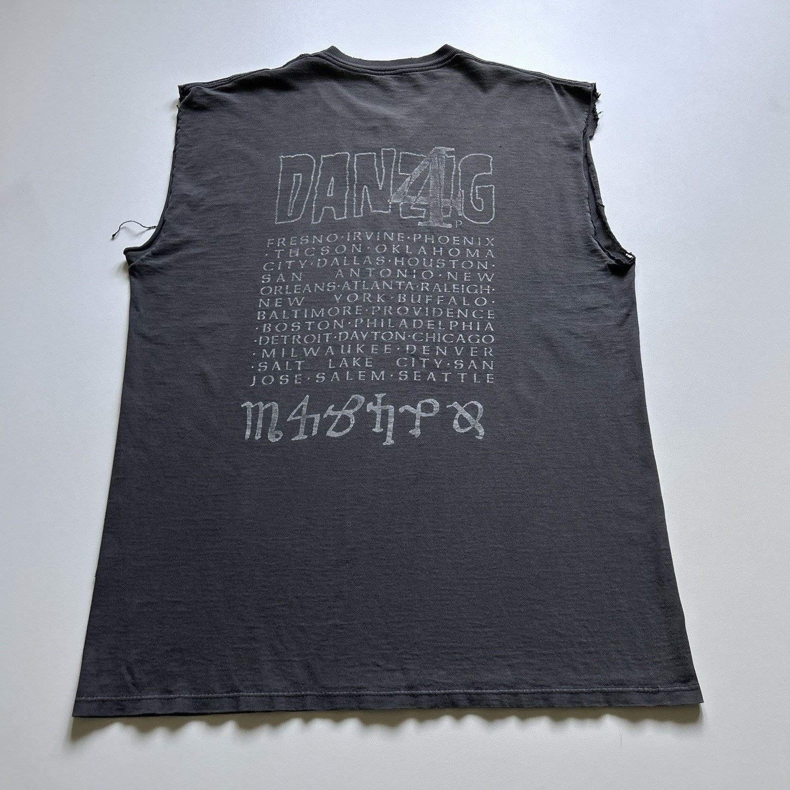 Band Tees Vintage 90s Danzig Tour Shirt Sleeveless XL Faded Distressed Size US XL / EU 56 / 4 - 6 Thumbnail