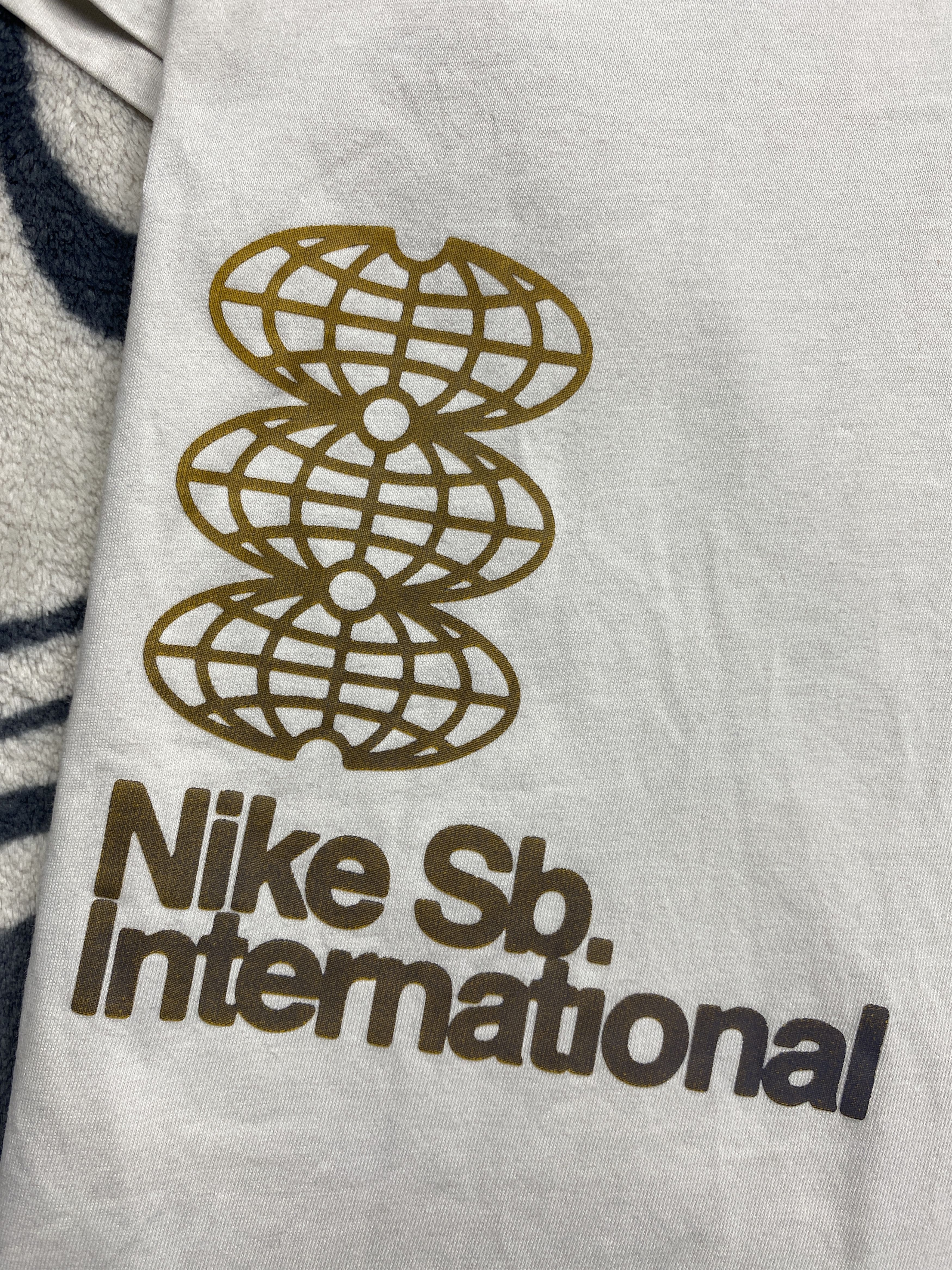 Nike Nike SB International Mens T-Shirt Tee Size US S / EU 44-46 / 1 - 4 Thumbnail
