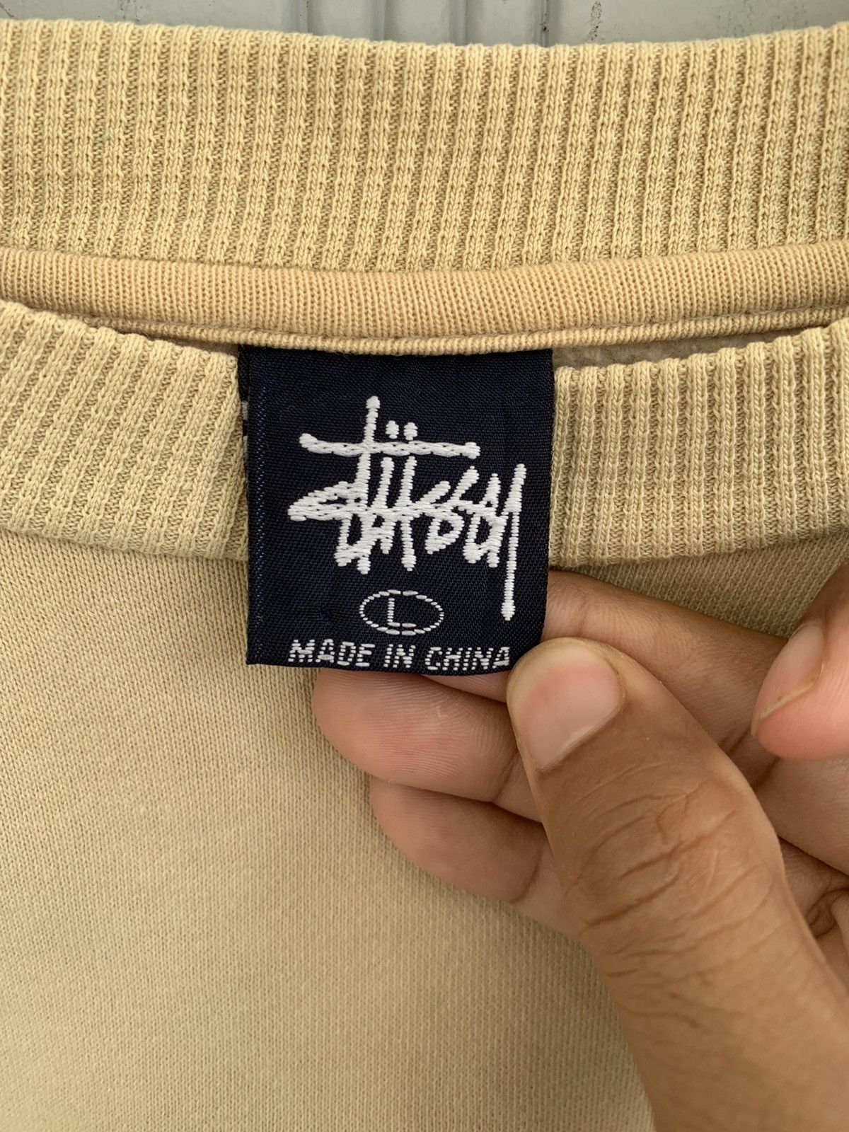 Stussy RARE Vintage Stussy Rasta Distressed Sweatshirt Size US M / EU 48-50 / 2 - 12 Thumbnail