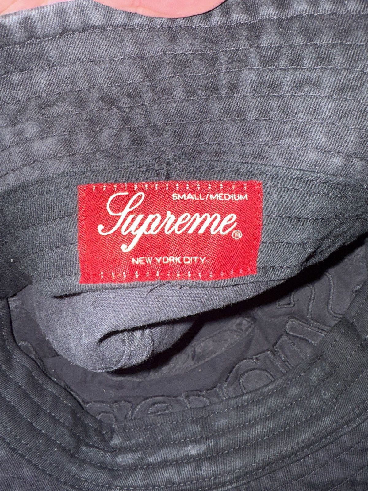 Supreme Outline Crusher Bucket Hat