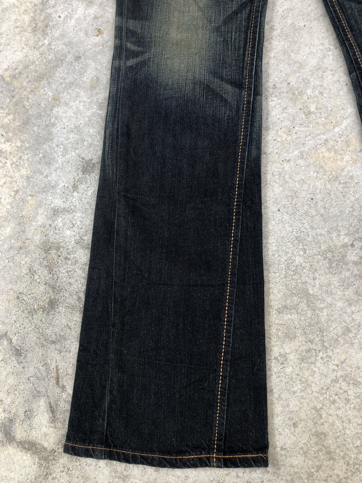 Who Decides War Edwin XU Flared Jeans Mudwash Distressed Size US 30 / EU 46 - 7 Thumbnail