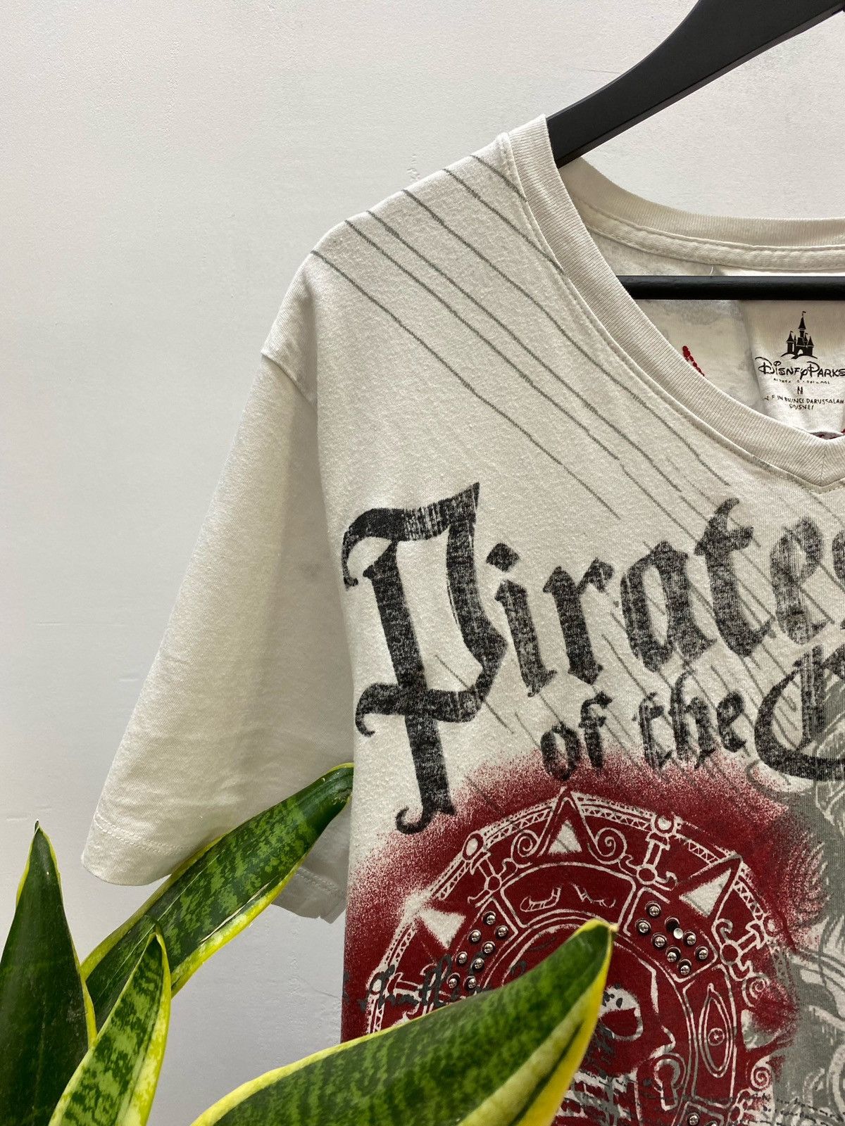 Disney × Vintage Pirates of the Caribbean t shirt Movie Disney Rare Vintage Size US M / EU 48-50 / 2 - 6 Thumbnail