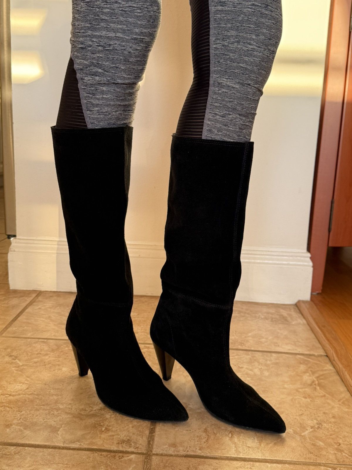 Zara suede boots with heels Zara Size US 9 / IT 39 - 10 Thumbnail