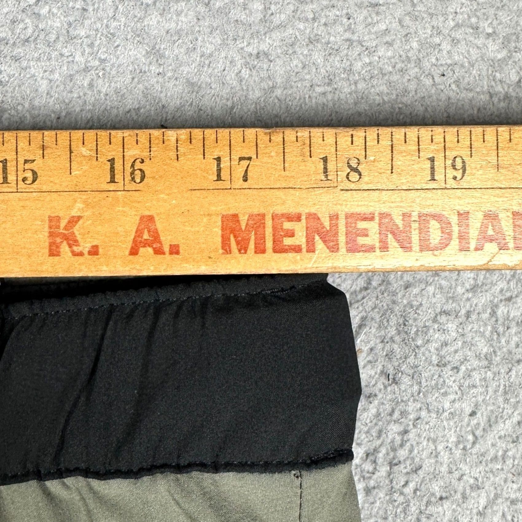 Eddie Bauer Eddie Bauer Pants Women 14 Green Tan Colorblock Hiking Convertible Pockets Travel Outdoors Gyropore? Size 36" / US 14 / IT 50 - 6 Thumbnail