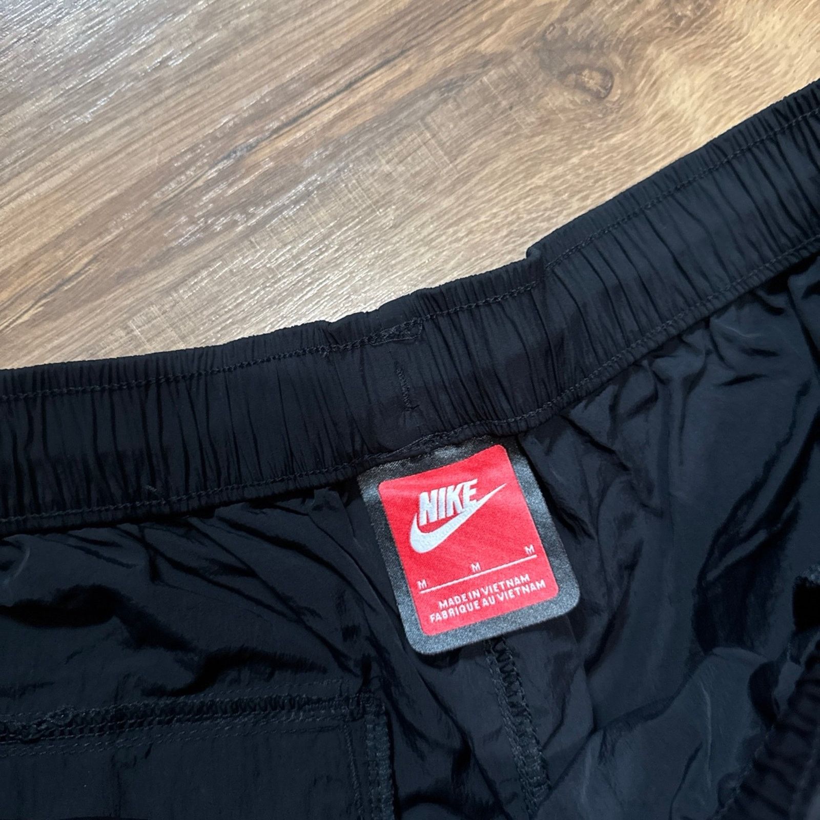 Columbia NWOT Nike Tech Cargo Shorts Size US 30 / EU 46 - 11 Thumbnail