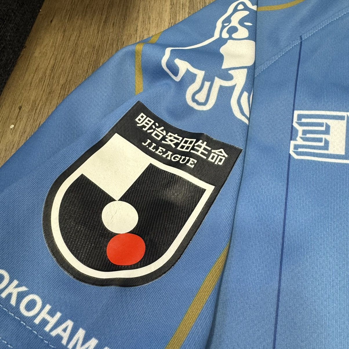Japanese Brand Yokohama FC 2021 home shirt #10 Nakamura Size US M / EU 48-50 / 2 - 5 Thumbnail
