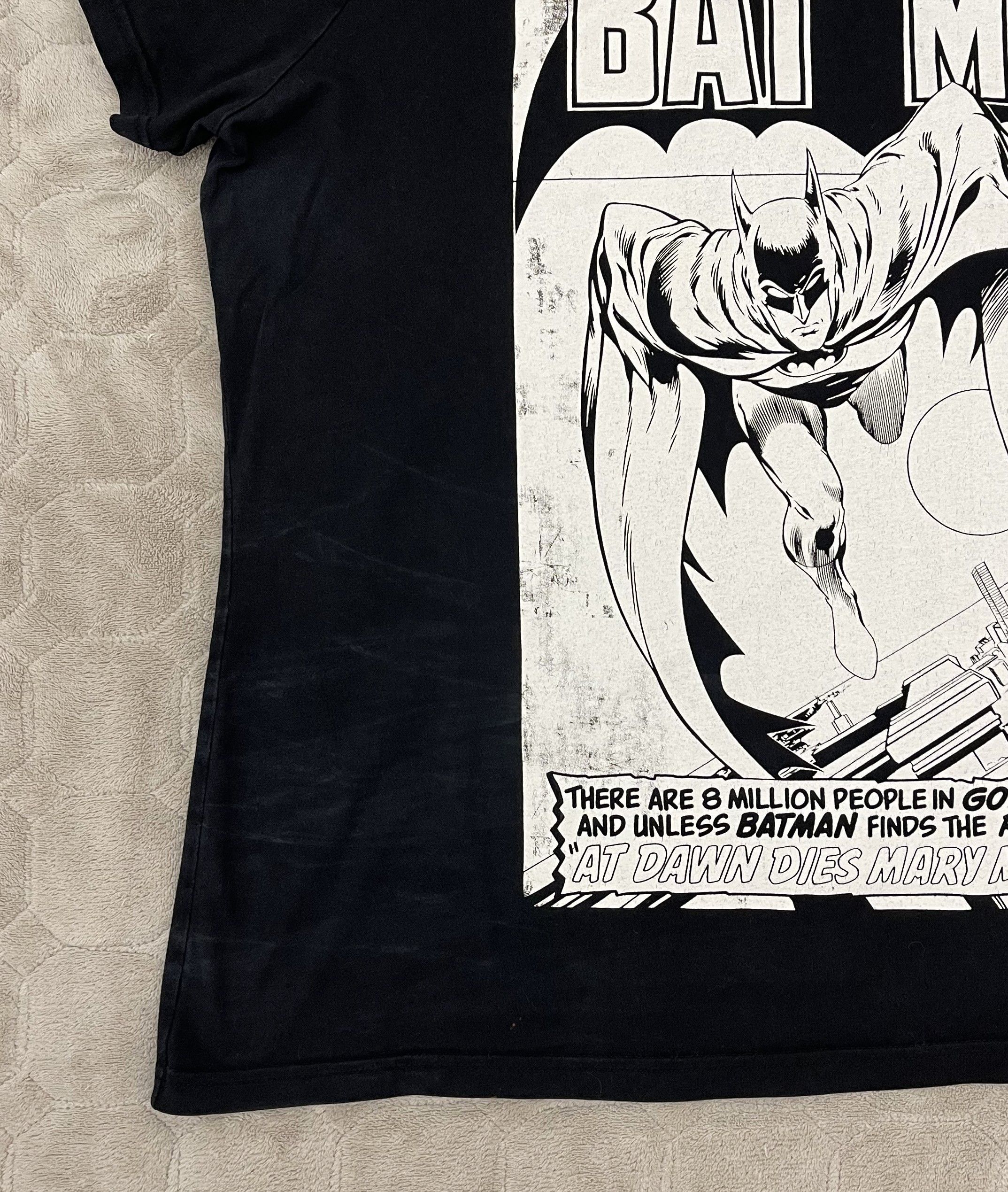 DC Comics × Vintage BATMAN Y2K T-Shirt Size US XXL / EU 58 / 5 - 3 Thumbnail