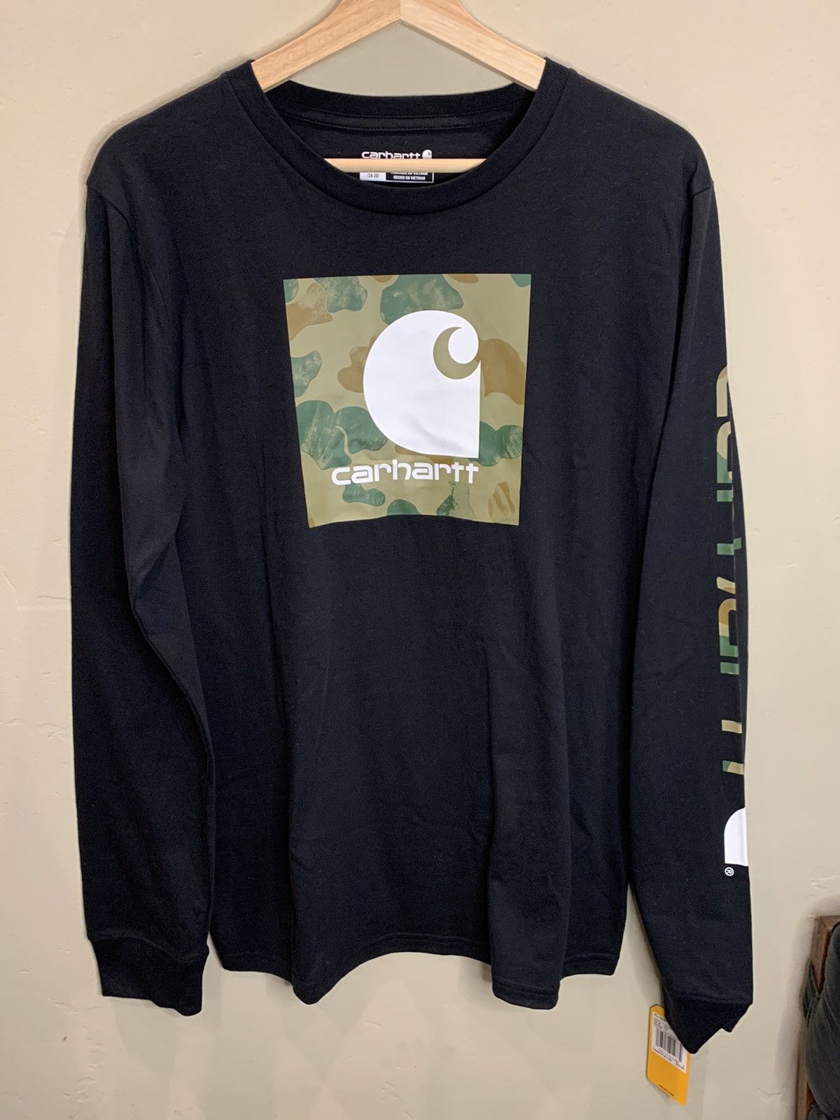 image of New Carhartt Camo Box Logo Long Sleeve Shirt in Black/Green Camo, Men's (Size Small)