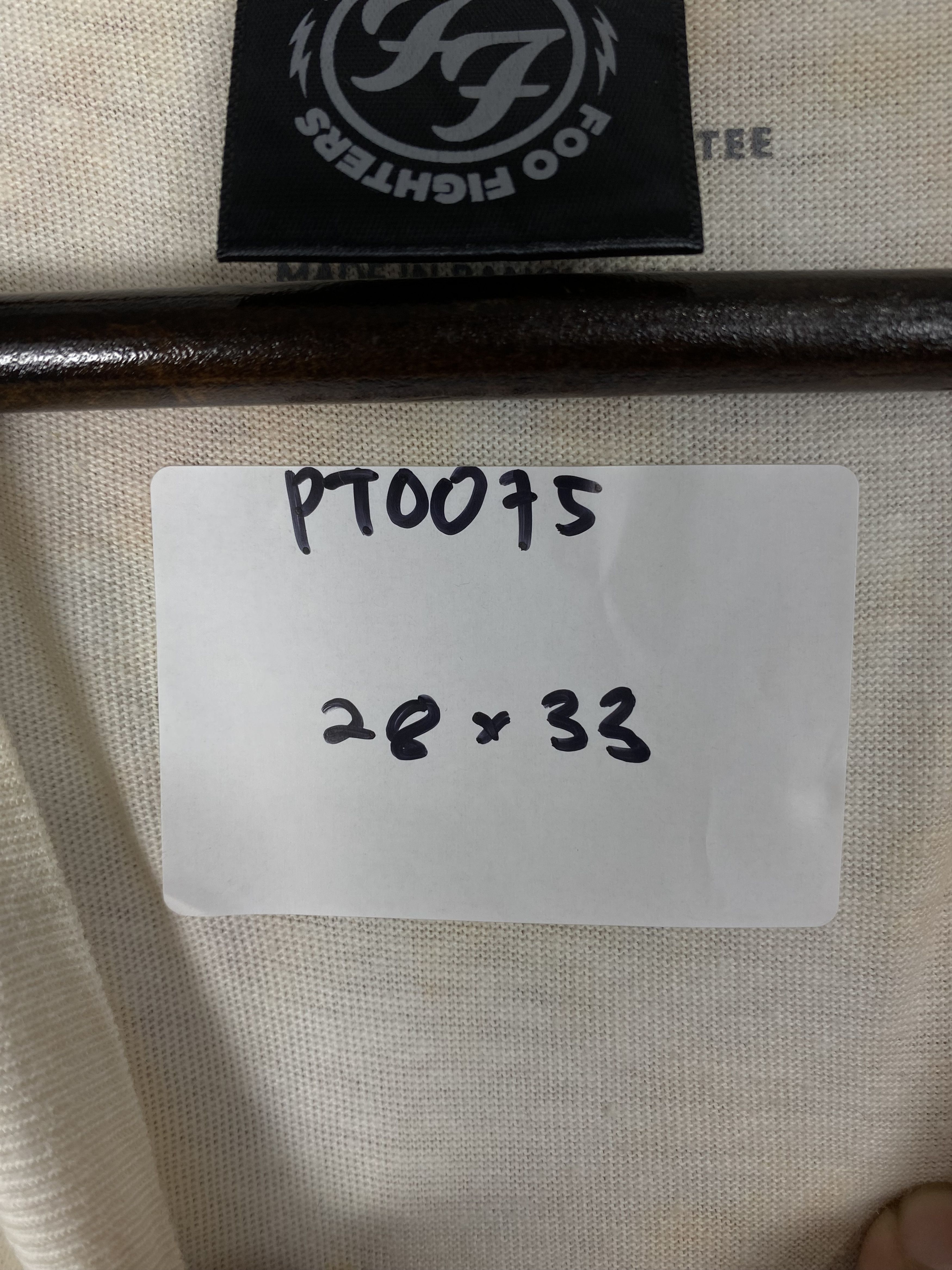 Band Tees Vintage Foo Fighters Short Sleeve T-Shirts PT0075 Size US XXL / EU 58 / 5 - 8 Thumbnail