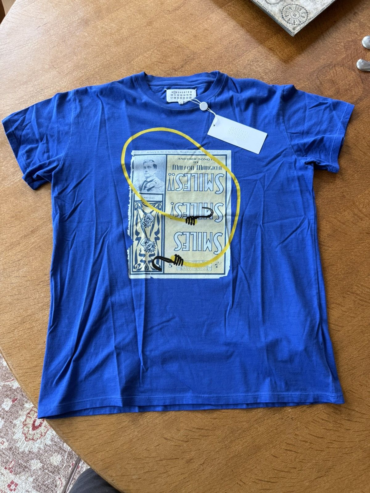 Maison Margiela Maison Margiela T-shirt Smiles Size US L / EU 52-54 / 3 - 1 Thumbnail