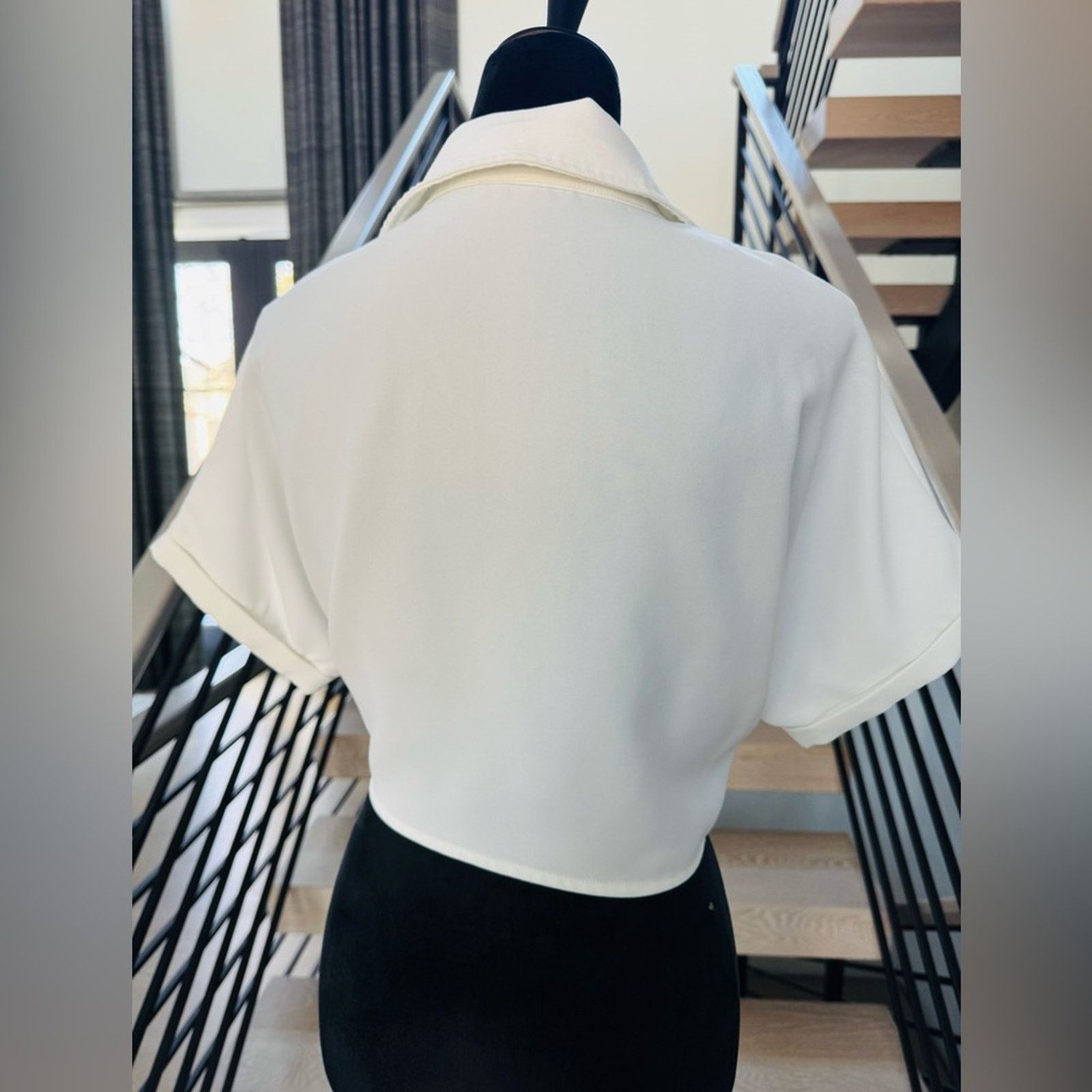 Other UK New Women's White Tie-Front Blouse size One Size Size S / US 4 / IT 40 - 8 Thumbnail