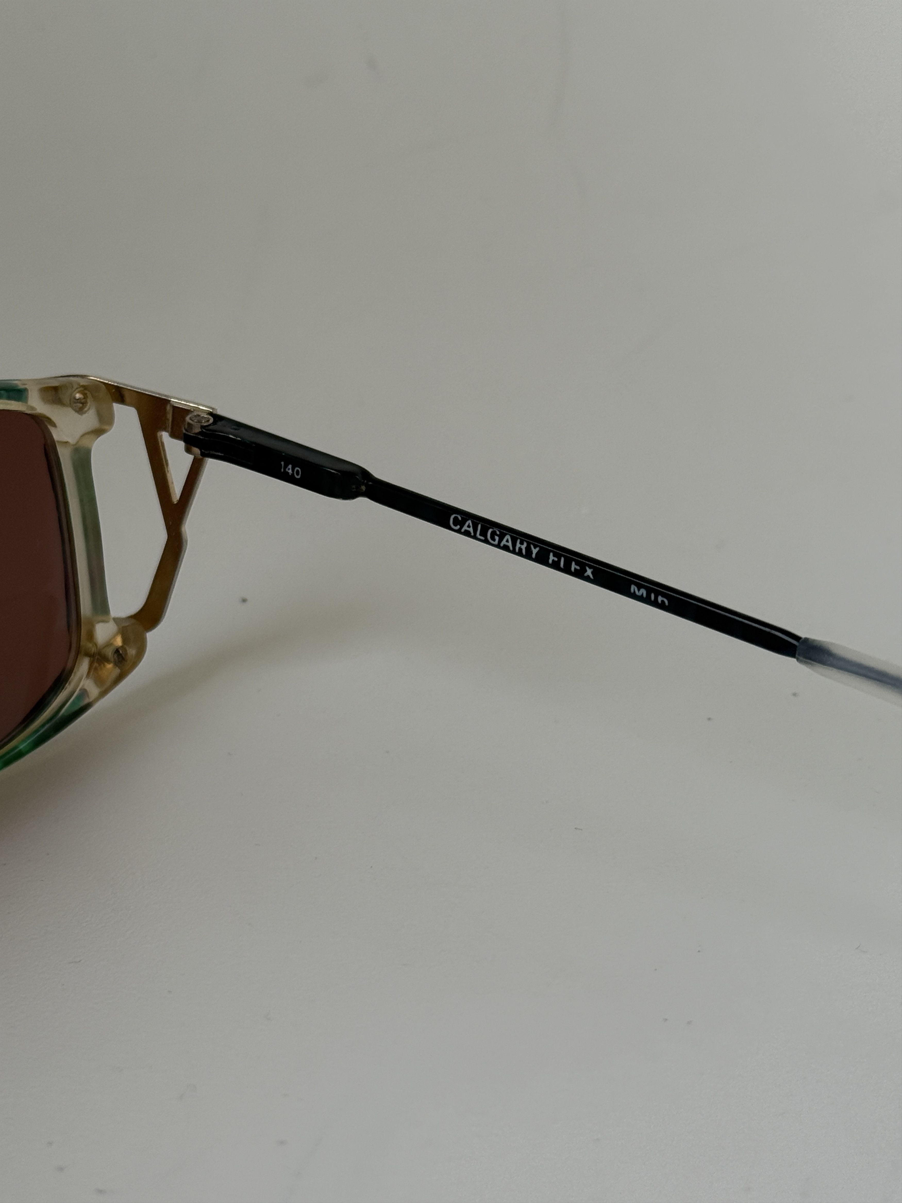 Vintage Vintage gold sunglasses 70s france Size ONE SIZE - 8 Thumbnail