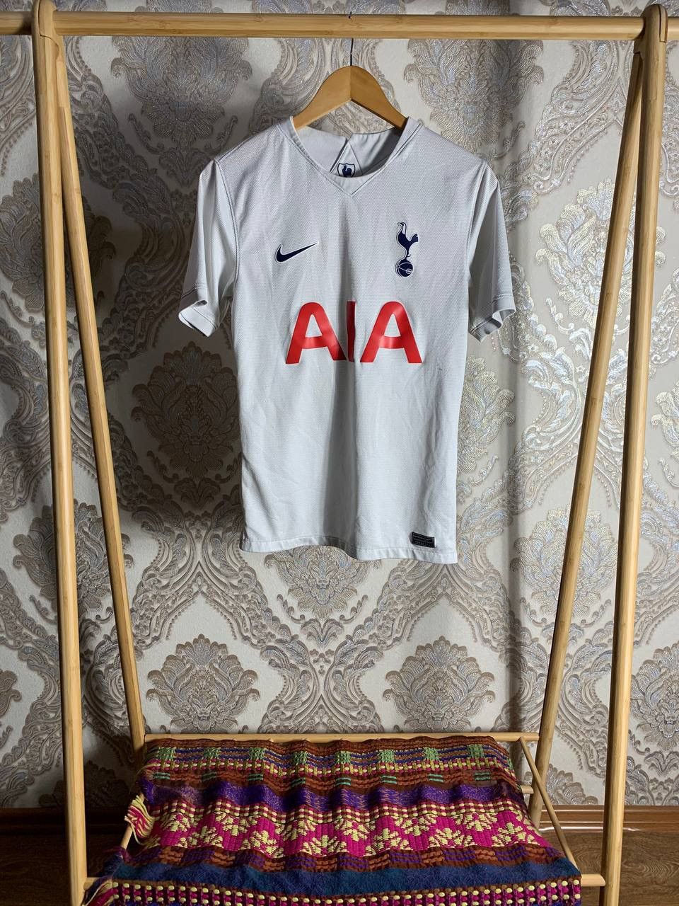 Nike VINTAGE NIKE FC TOTTENHAM HOTSPUR ENGLAND SOCCER JERSEY Y2K Size US S / EU 44-46 / 1 - 1 Thumbnail