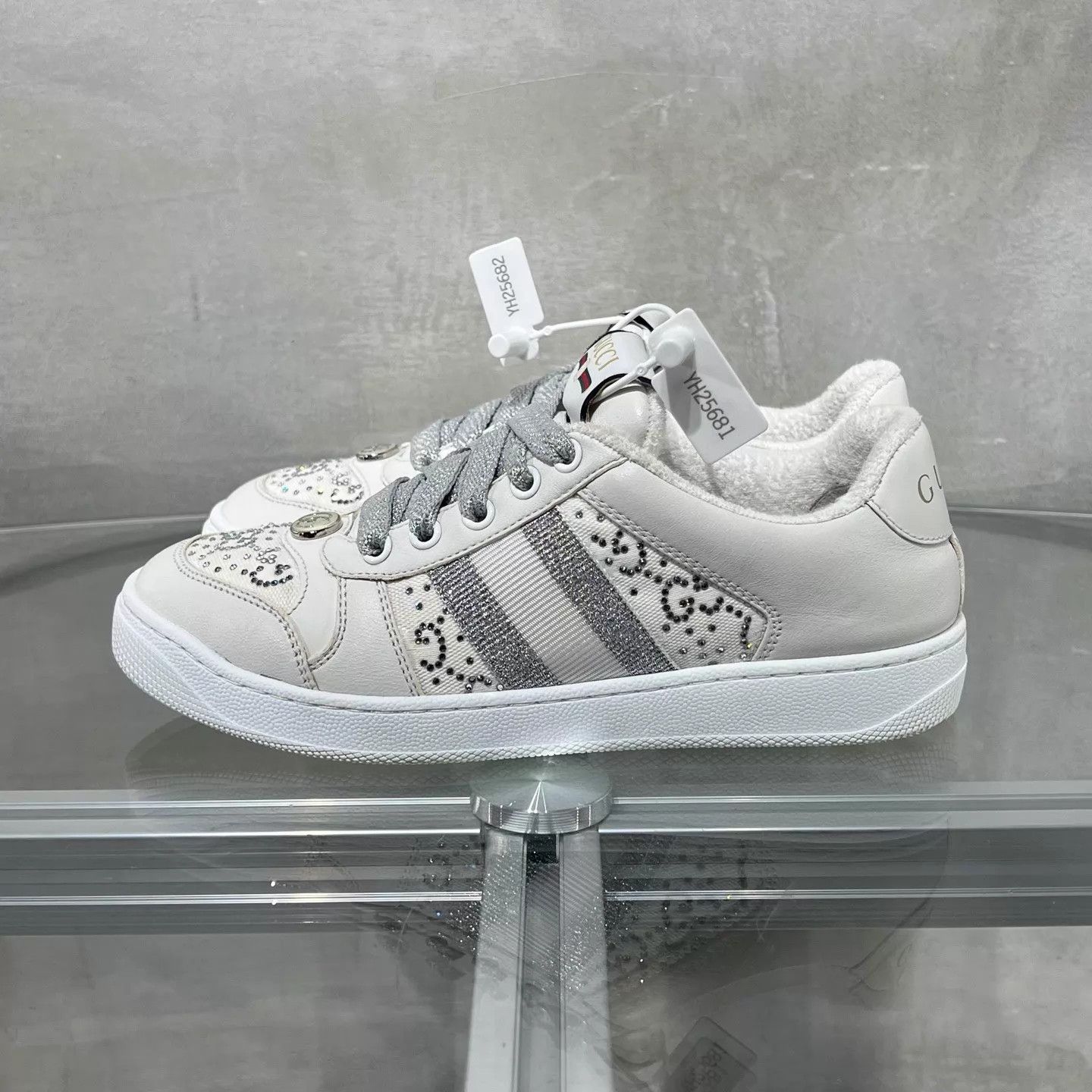 Gucci Gucci Rhyton White Diamond 35 Size US 4.5 / IT 34.5 - 3 Thumbnail