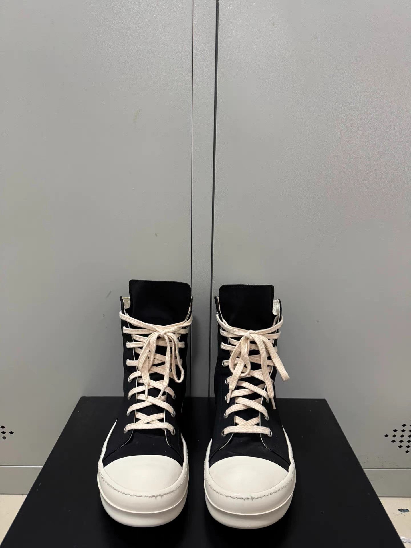 Rick Owens Rick Owens Drkshdw Converse high-top sneakers Size US 7 / EU 40 - 2 Thumbnail