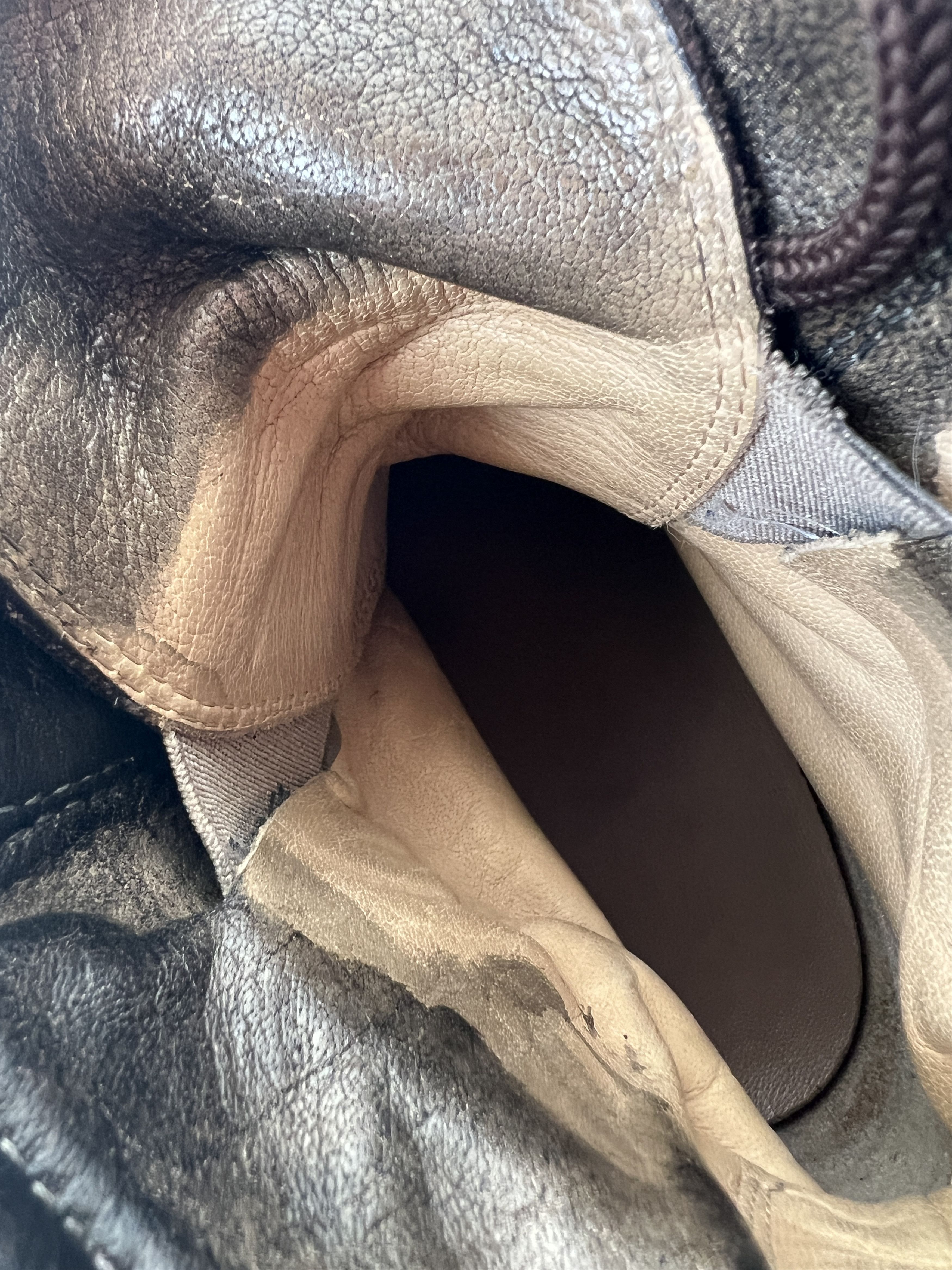 Kanye West YEEZY SAMPLE SEASON 3 COMBAT BOOTS FROM SHOW EXTREMELY RARE! Size US 9 / EU 42 - 13 Thumbnail
