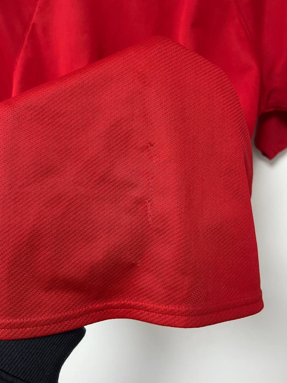 Nike Vintage 00s Nike Team Total 90 Jersey Training Red Mens sz S Size US S / EU 44-46 / 1 - 16 Thumbnail