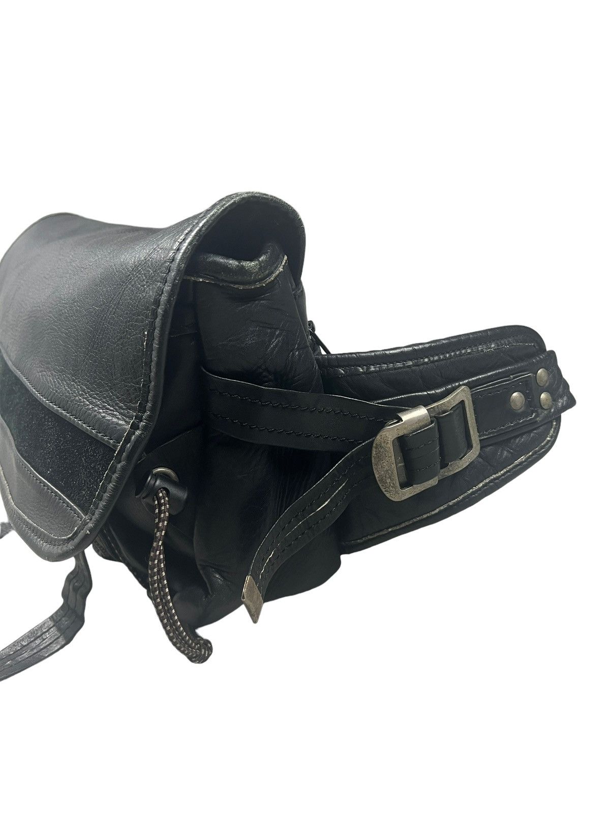 Genuine Leather Corbo 🇯🇵 Genuine Leather Crossbody Bag Size ONE SIZE - 6 Thumbnail