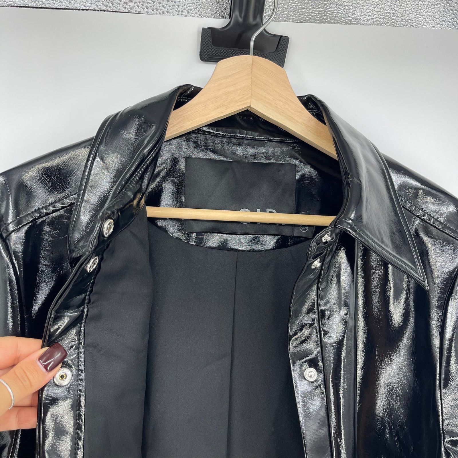 SIR. SIR. | Midnight Crop Black Patent Leather Jacket XS/S Size XS / US 0-2 / IT 36-38 - 11 Thumbnail