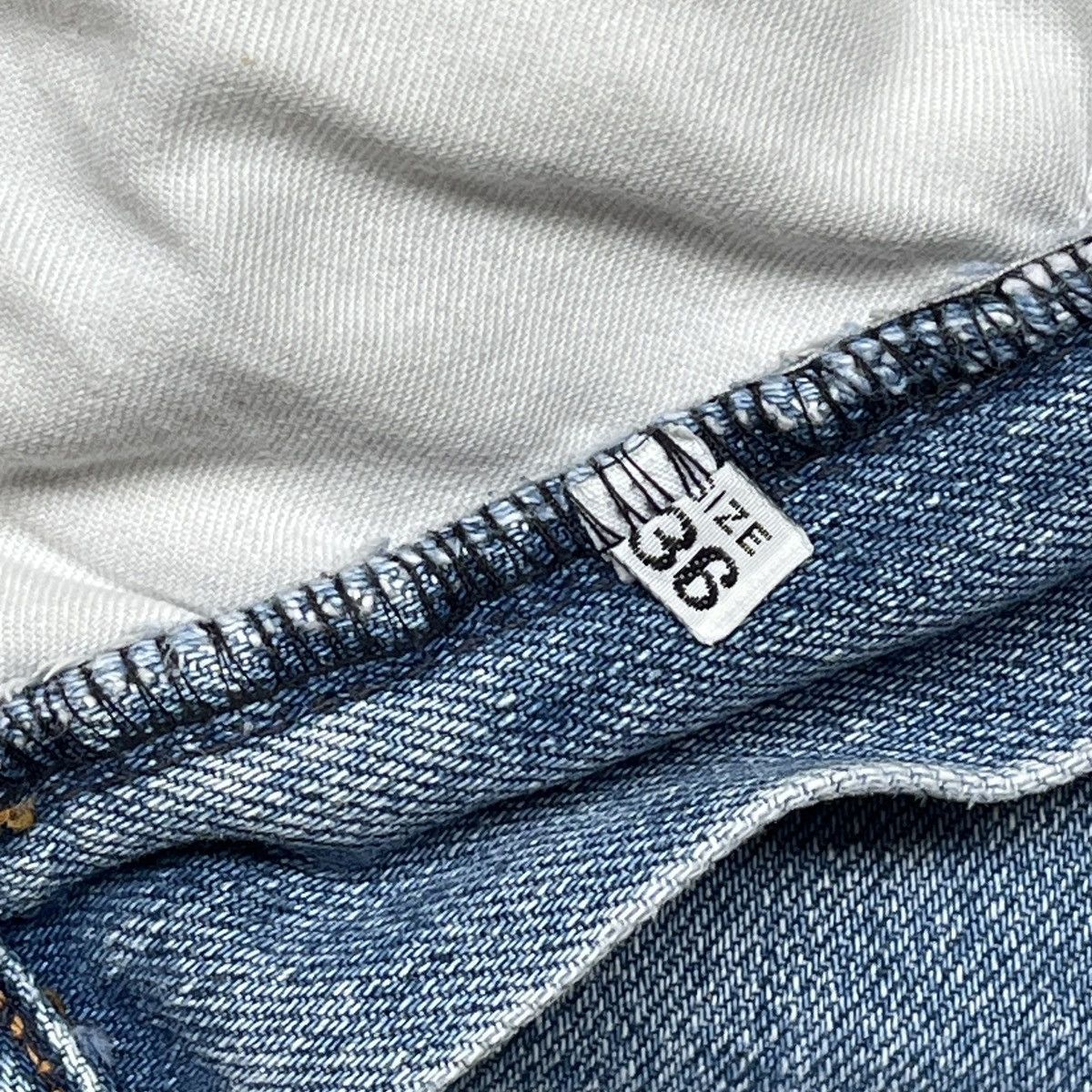 Armani VINTAGE ARMANI JEANS ITALY BAGGY LOOSE BLUE DENIM Size US 36 / EU 52 - 18 Thumbnail